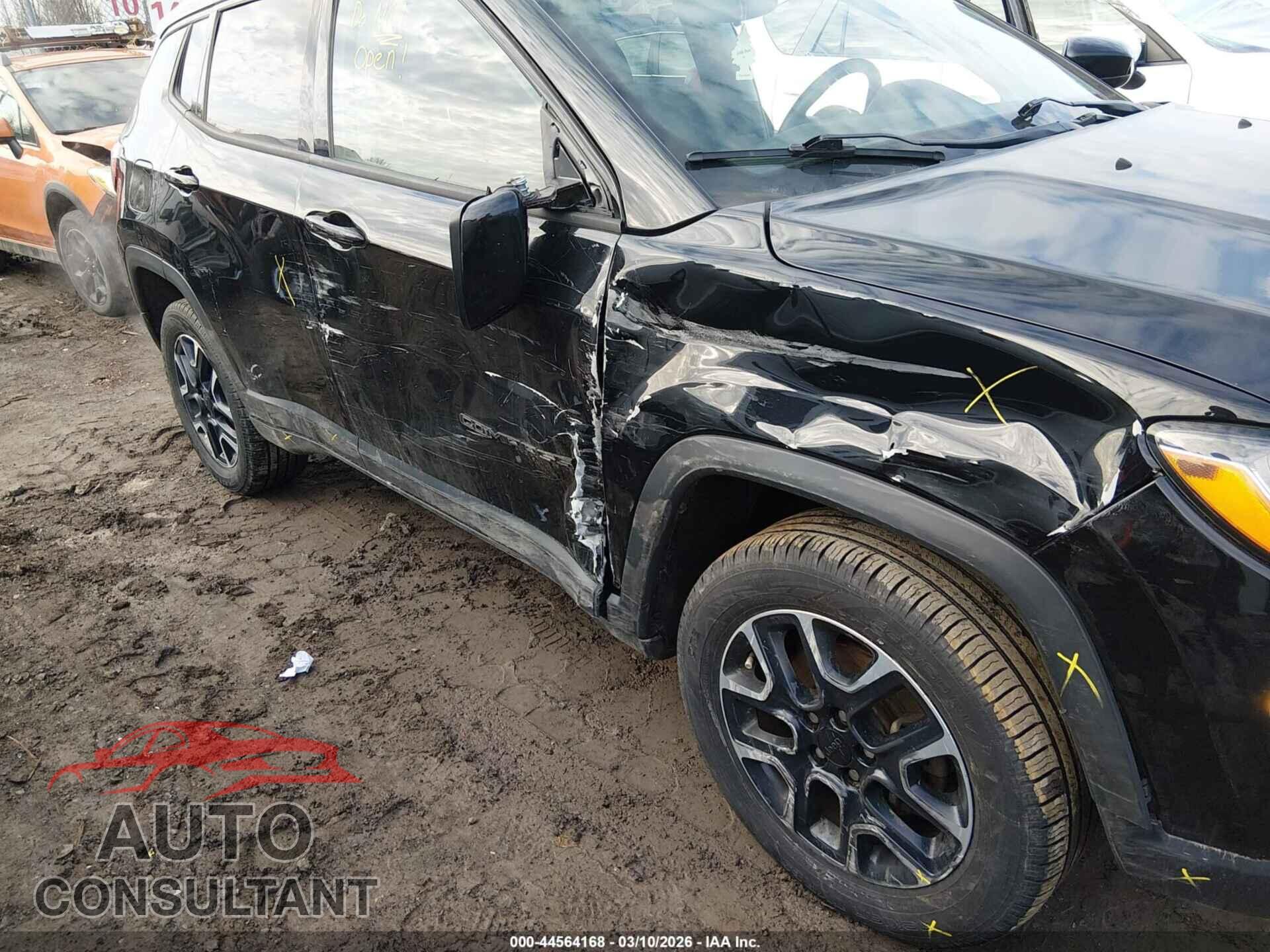 JEEP COMPASS 2019 - 3C4NJDAB4KT787700