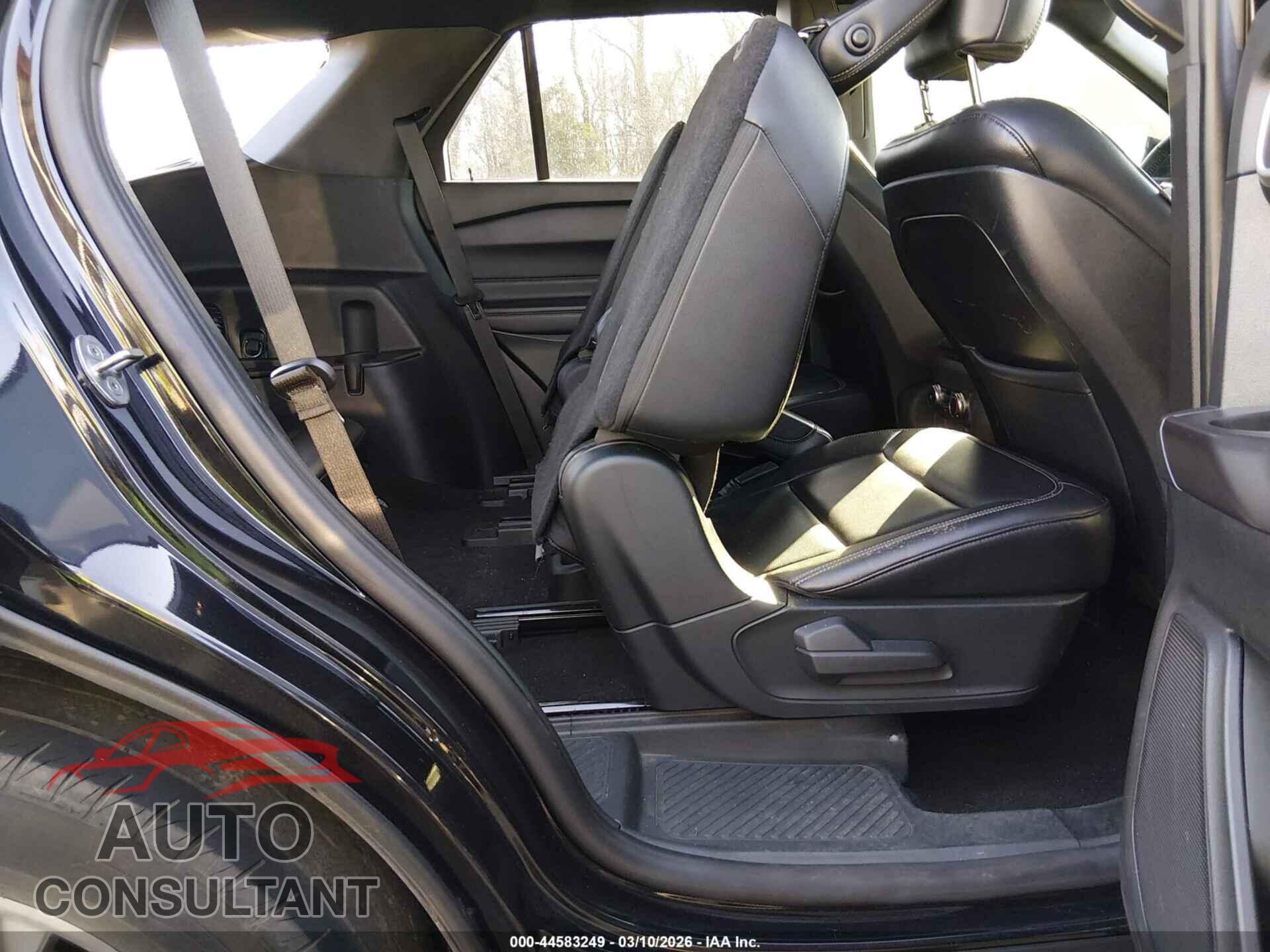 FORD EXPLORER 2020 - 1FMSK8DH2LGA32876