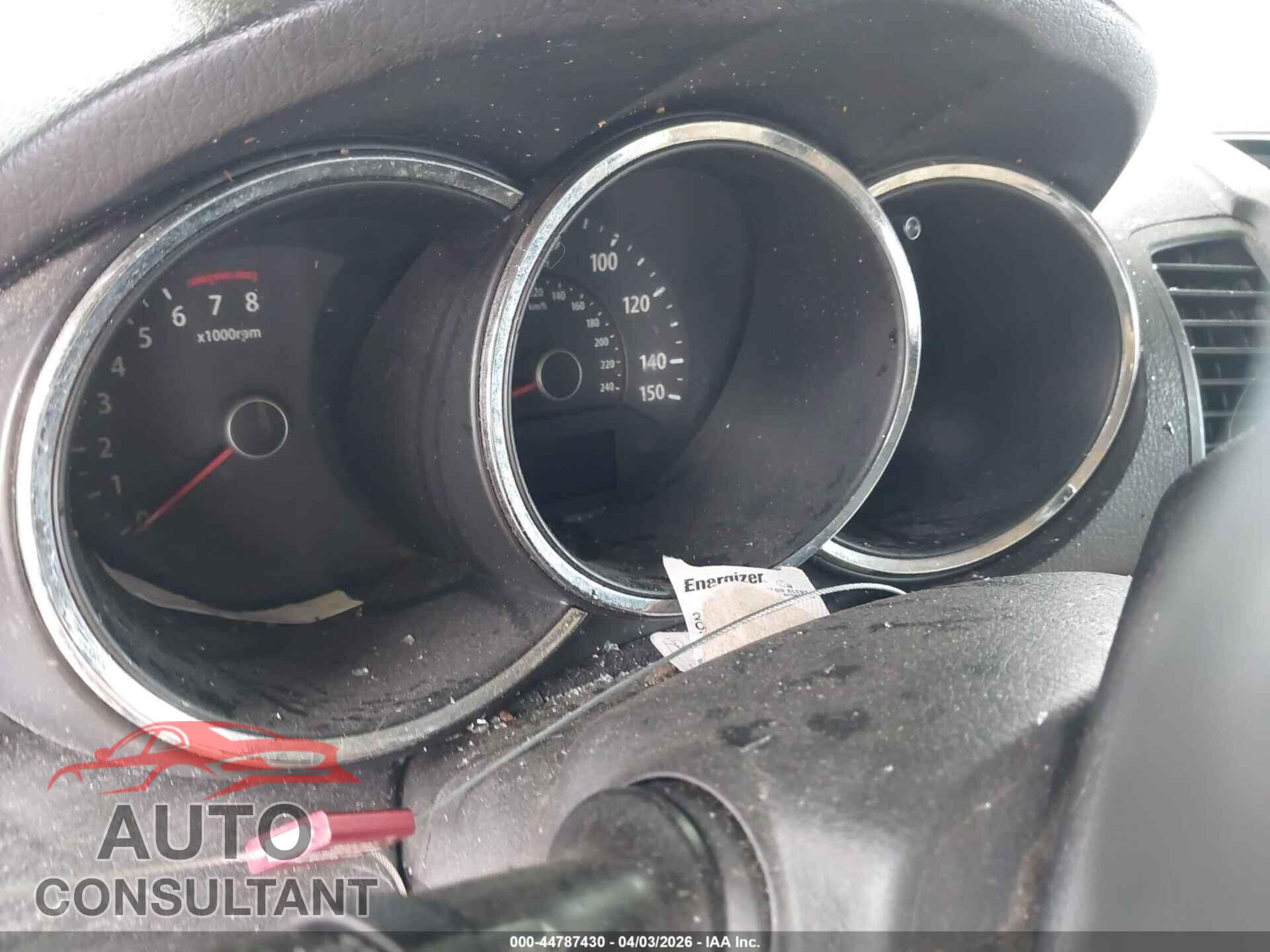 KIA SORENTO 2011 - 5XYKT3A14BG097886