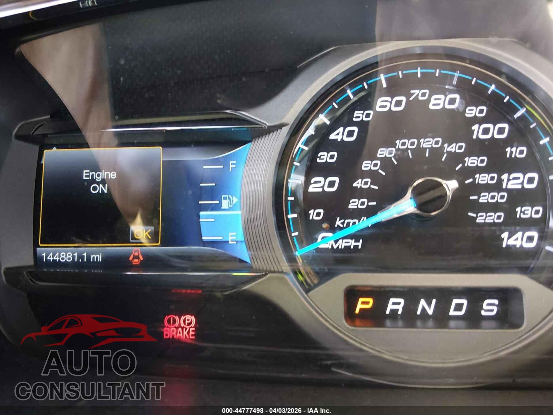 FORD TAURUS 2017 - 1FAHP2F87HG124038