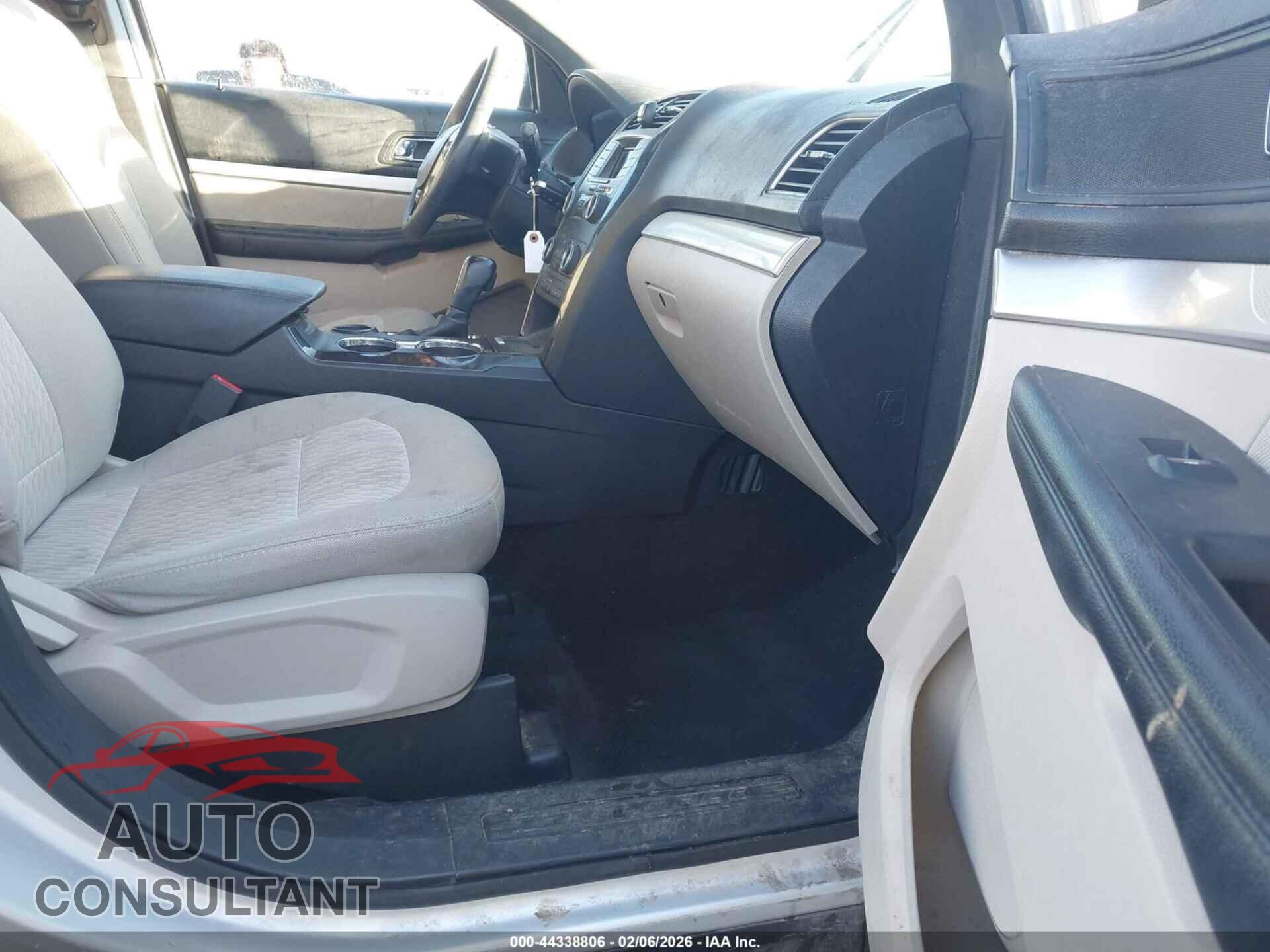 FORD EXPLORER 2018 - 1FM5K7B88JGB88525