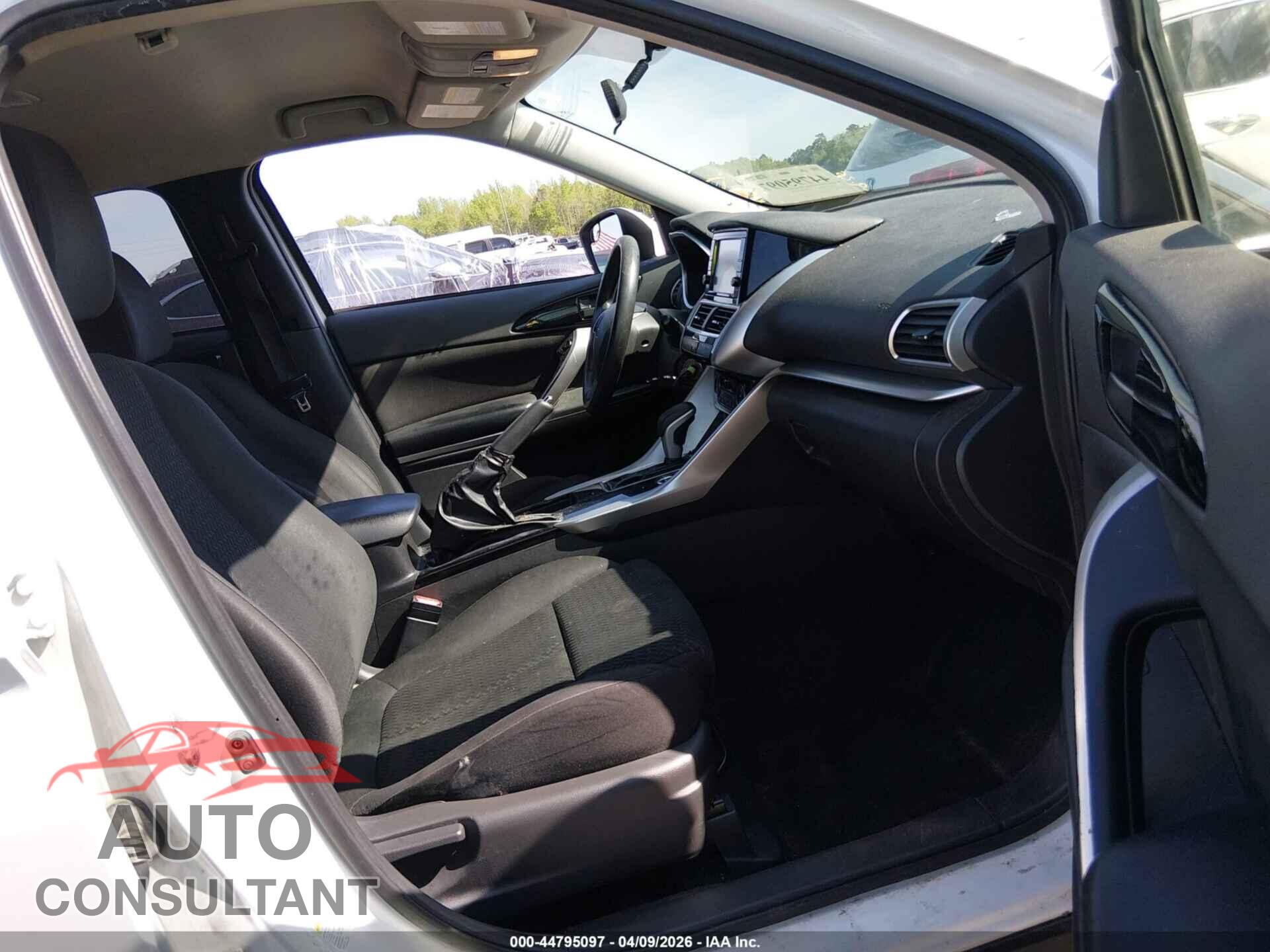 MITSUBISHI ECLIPSE CROSS 2019 - JA4AT3AA8KZ022017