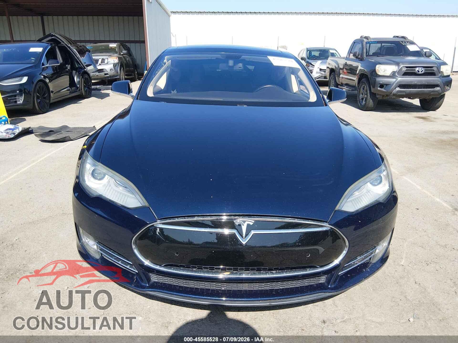 TESLA MODEL S 2014 - 5YJSA1S19EFP36011