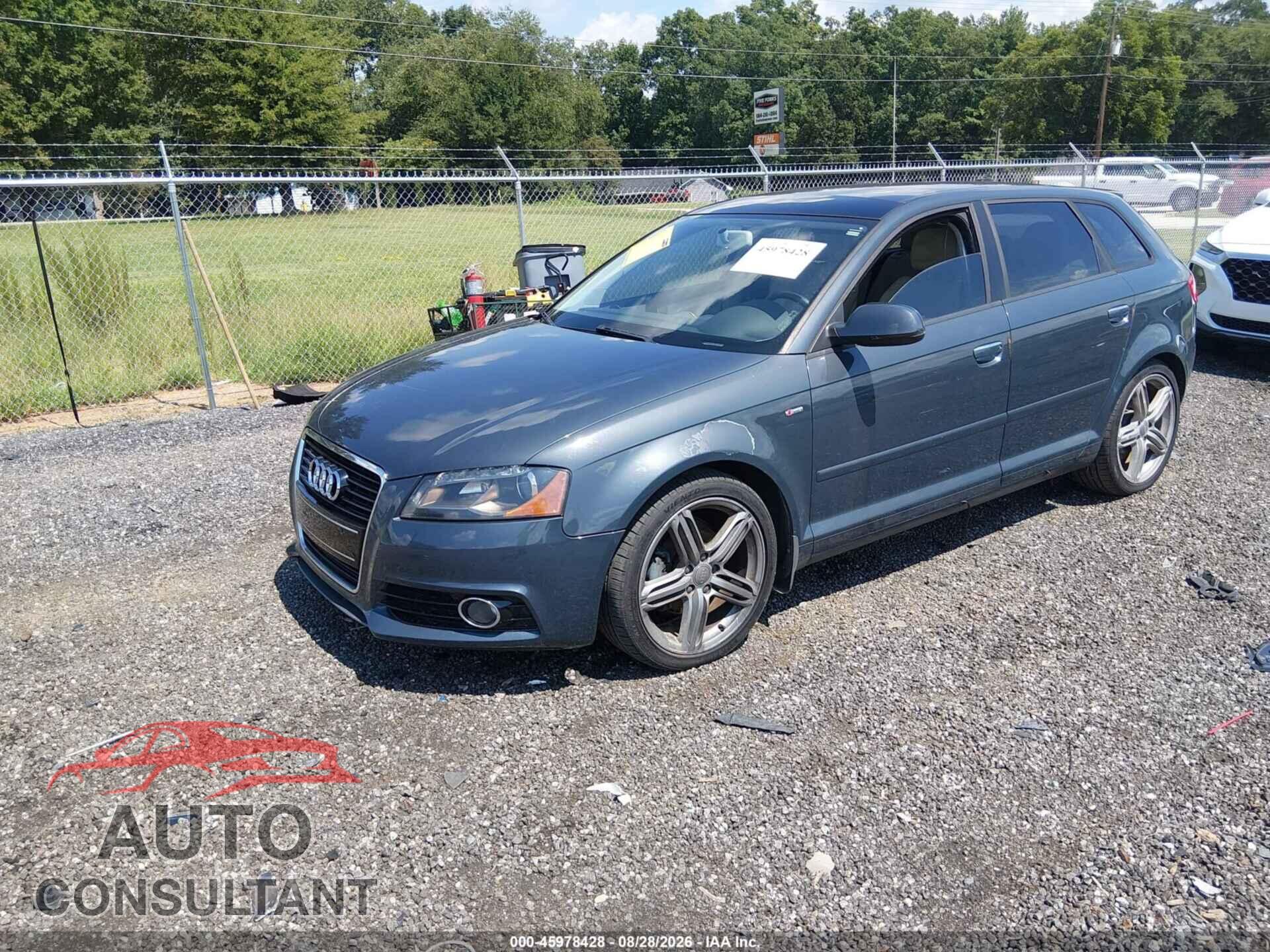 AUDI A3 2012 - WAUKJAFM2CA067961