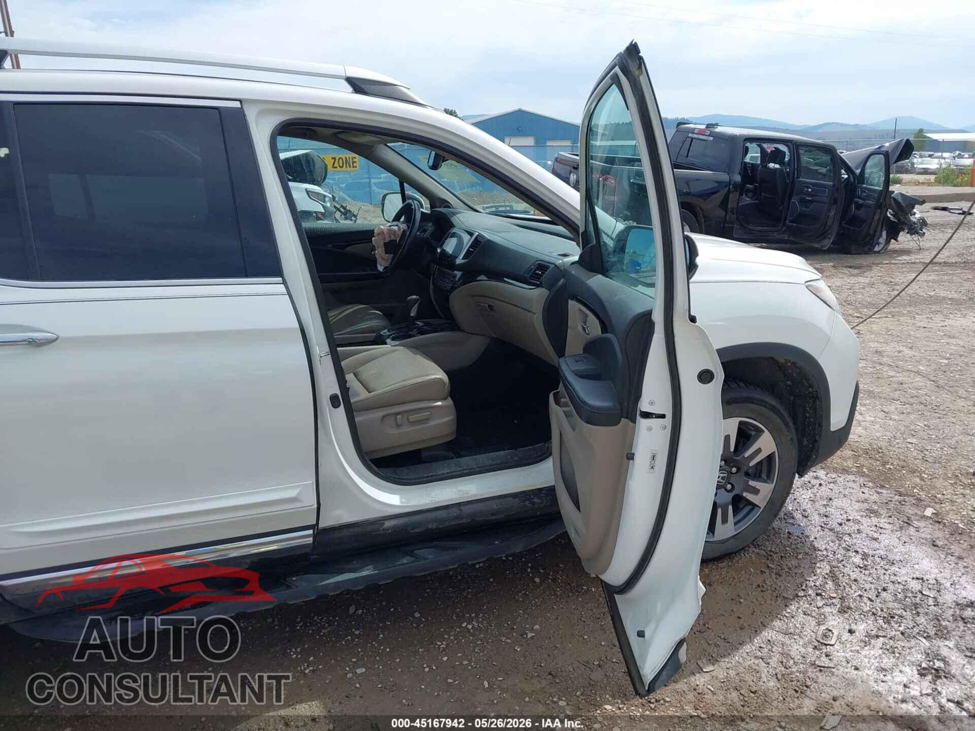 HONDA RIDGELINE 2018 - 5FPYK3F78JB003595
