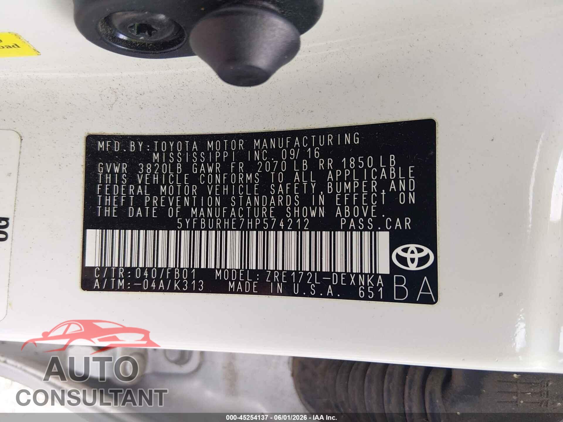 TOYOTA COROLLA 2017 - 5YFBURHE7HP574212