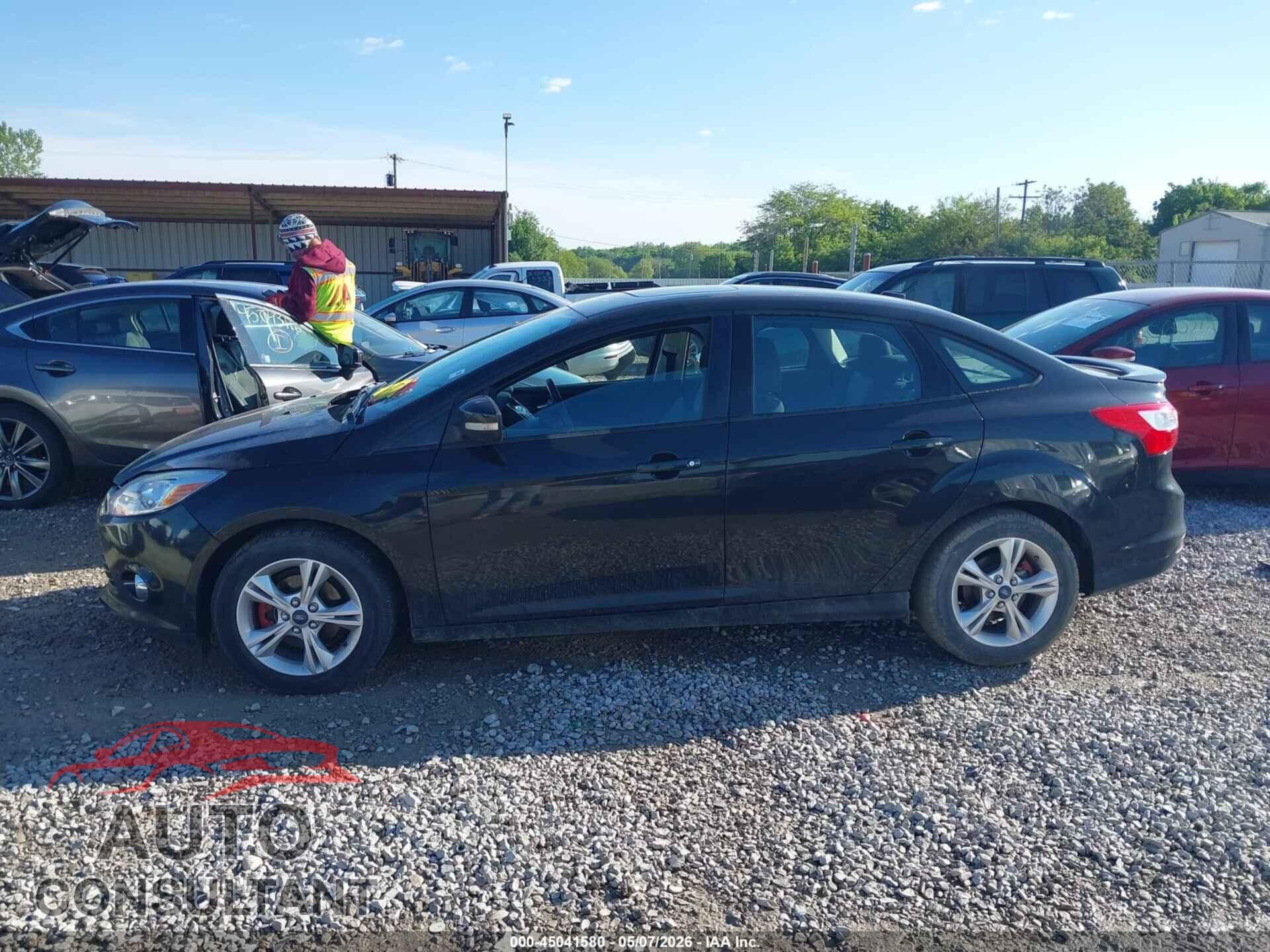 FORD FOCUS 2012 - 1FAHP3F29CL464048
