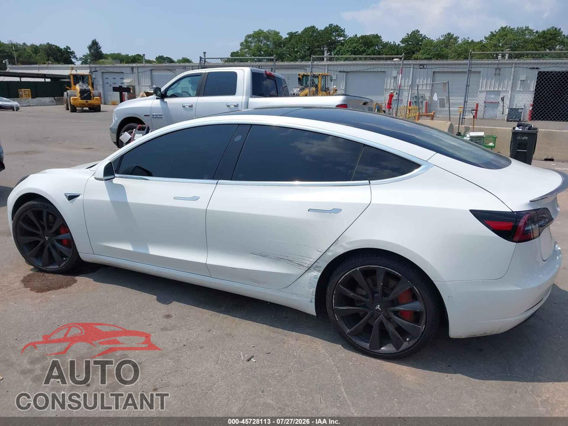 TESLA MODEL 3 2018 - 5YJ3E1EB0JF106501