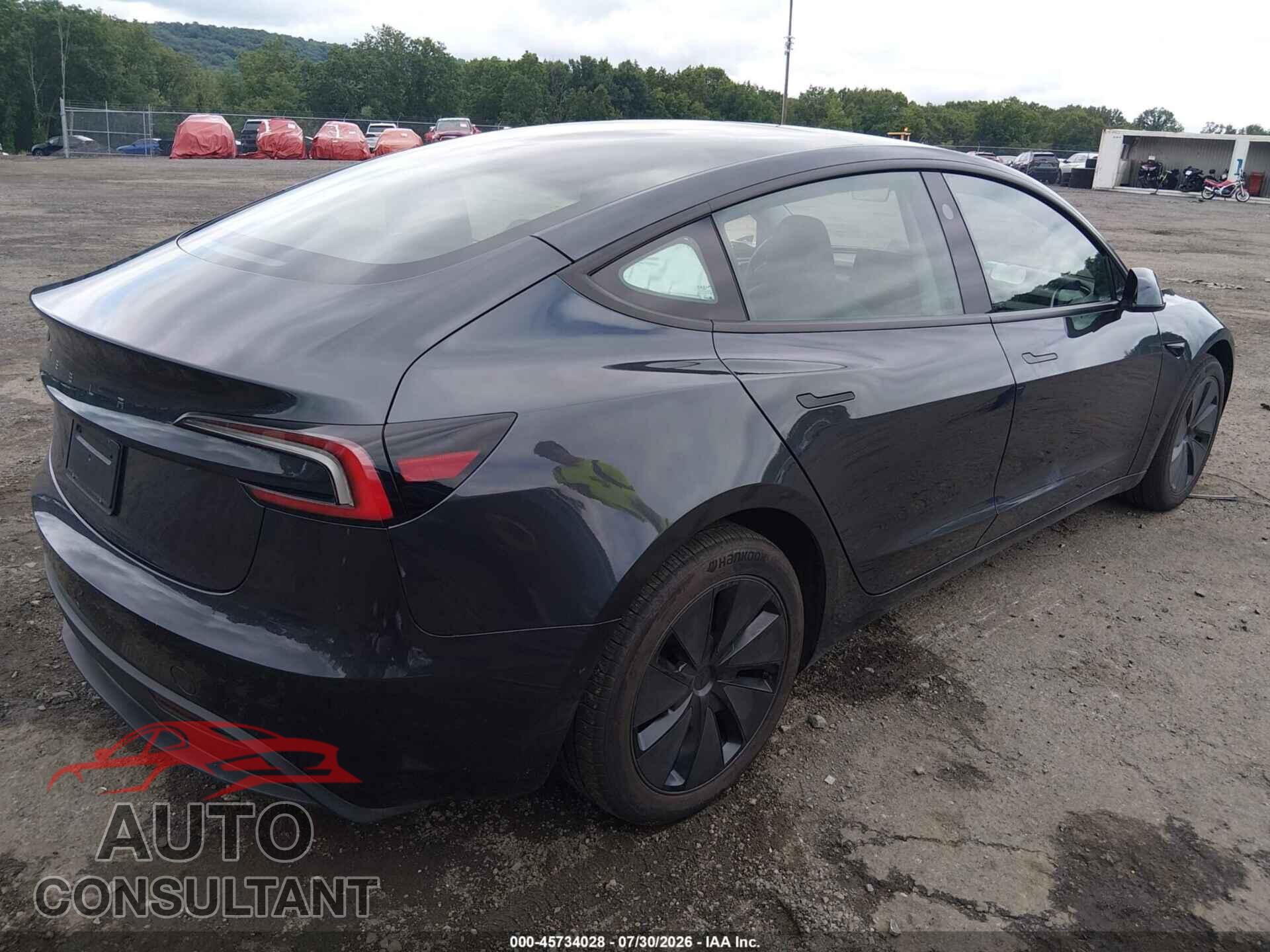 TESLA MODEL 3 2025 - 5YJ3E1EA4SF971710