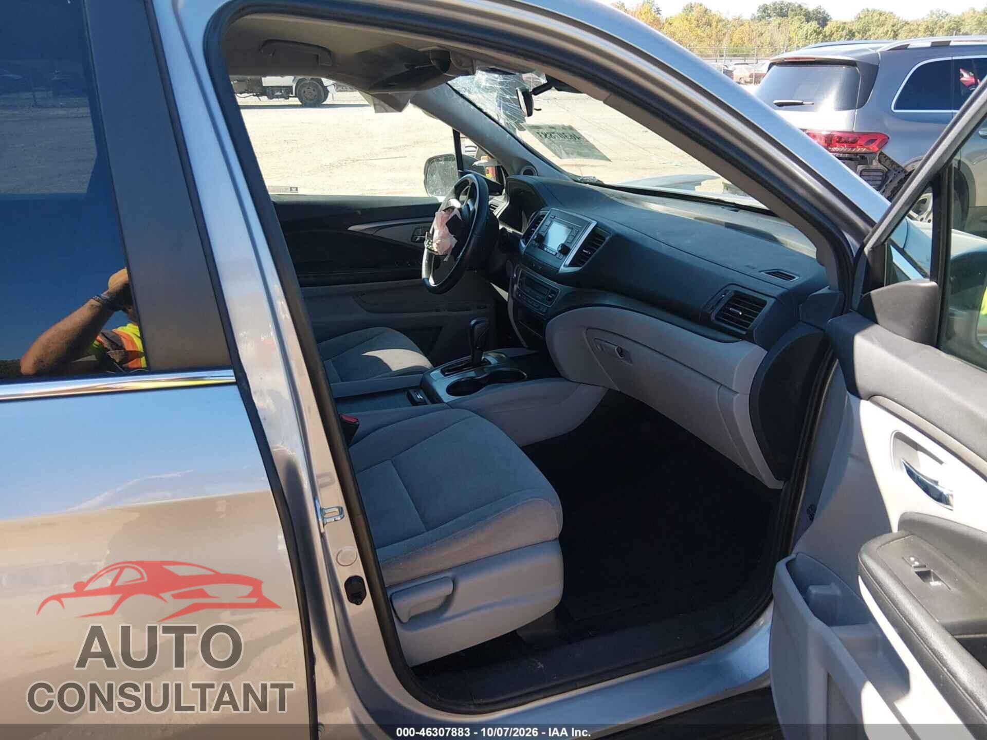 HONDA PILOT 2019 - 5FNYF5H16KB024111