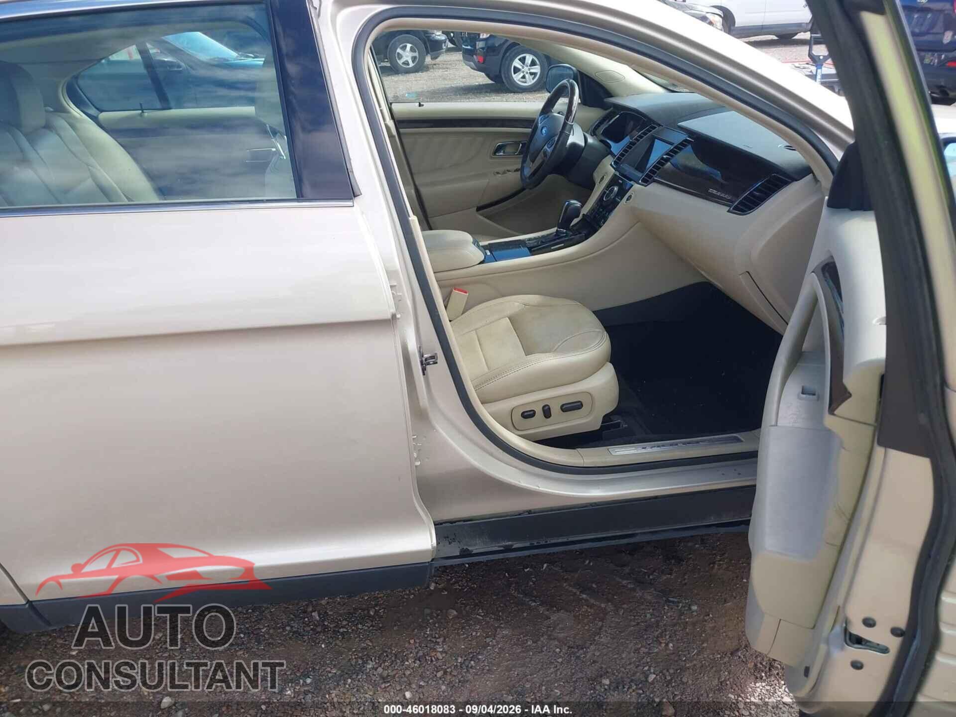FORD TAURUS 2017 - 1FAHP2F88HG113226