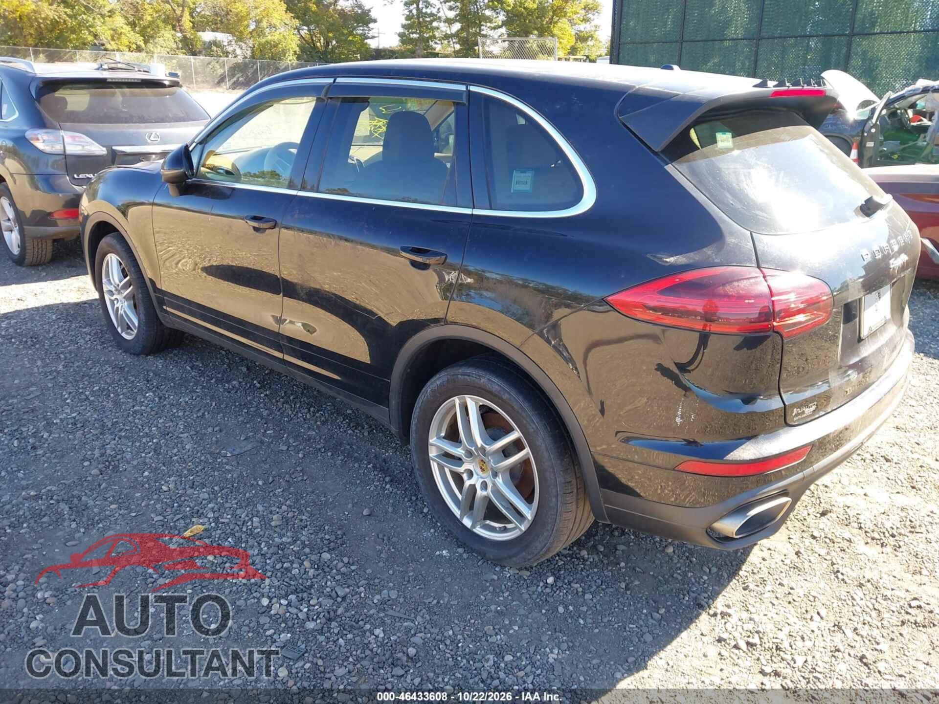PORSCHE CAYENNE 2016 - WP1AA2A27GKA10874