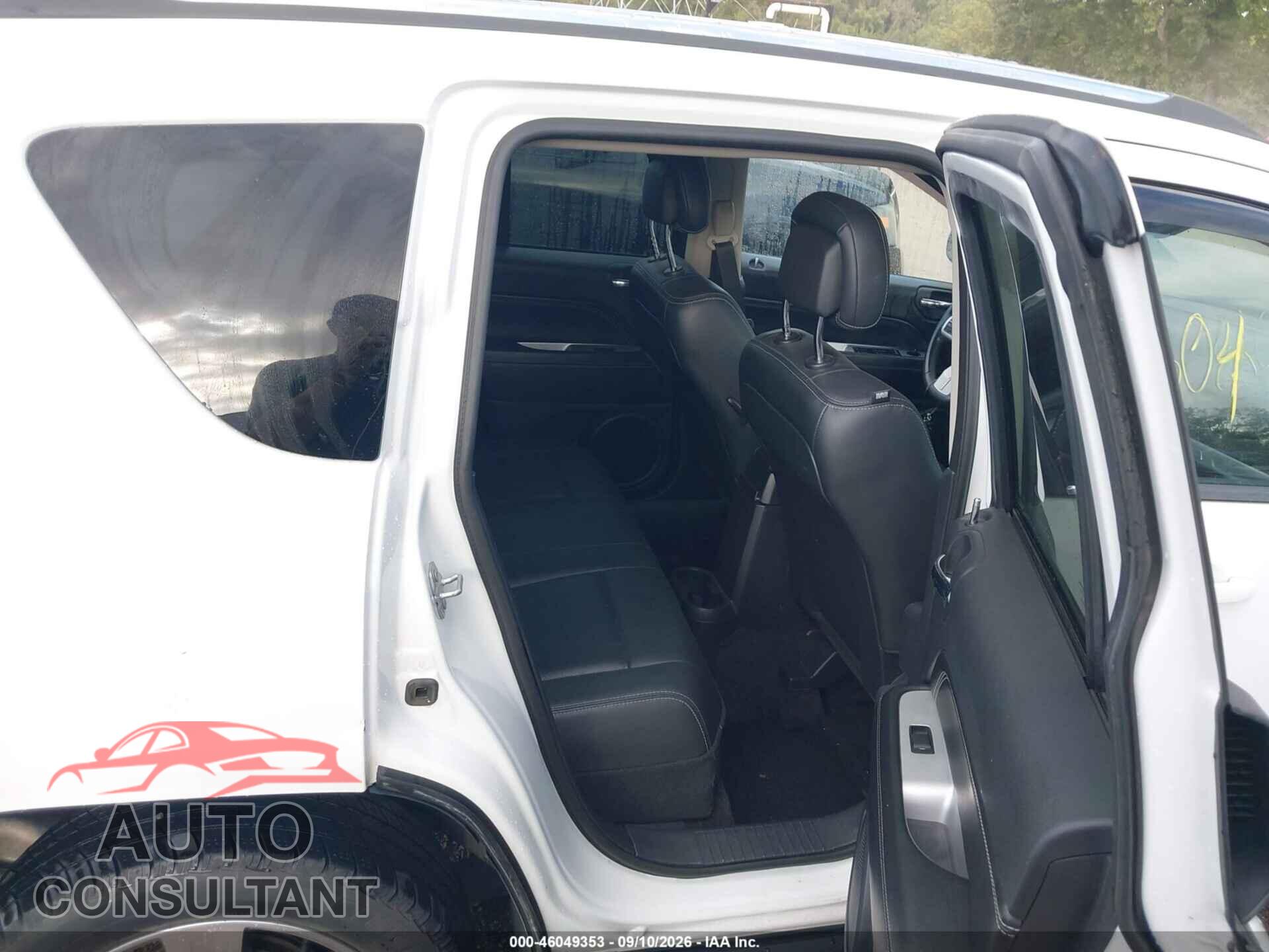 JEEP COMPASS 2017 - 1C4NJCEB3HD211972