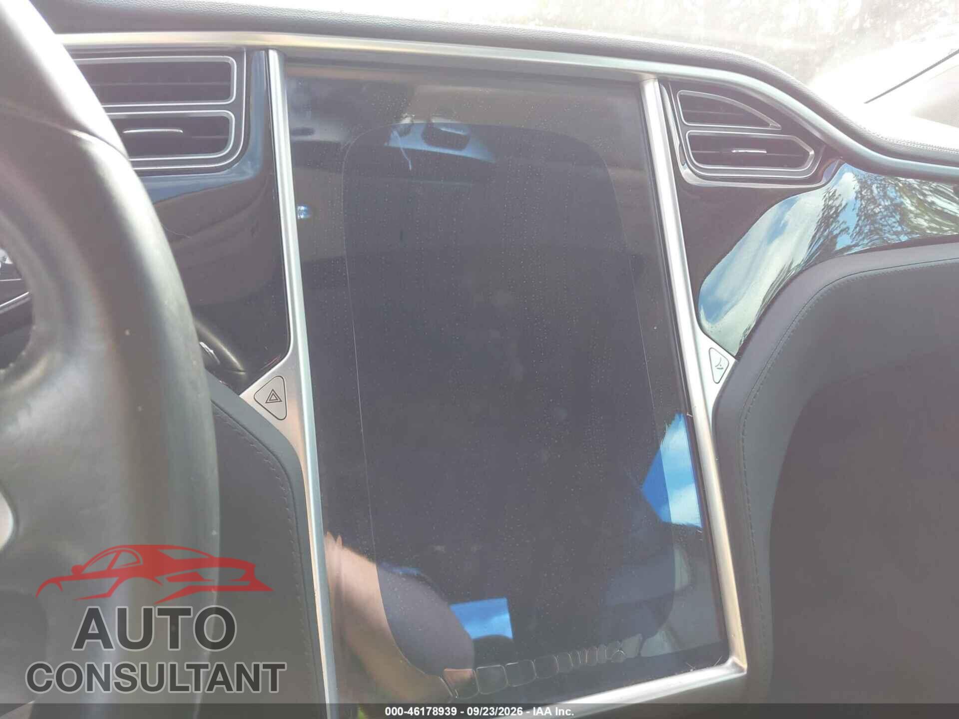 TESLA MODEL S 2013 - 5YJSA1CP4DFP23376