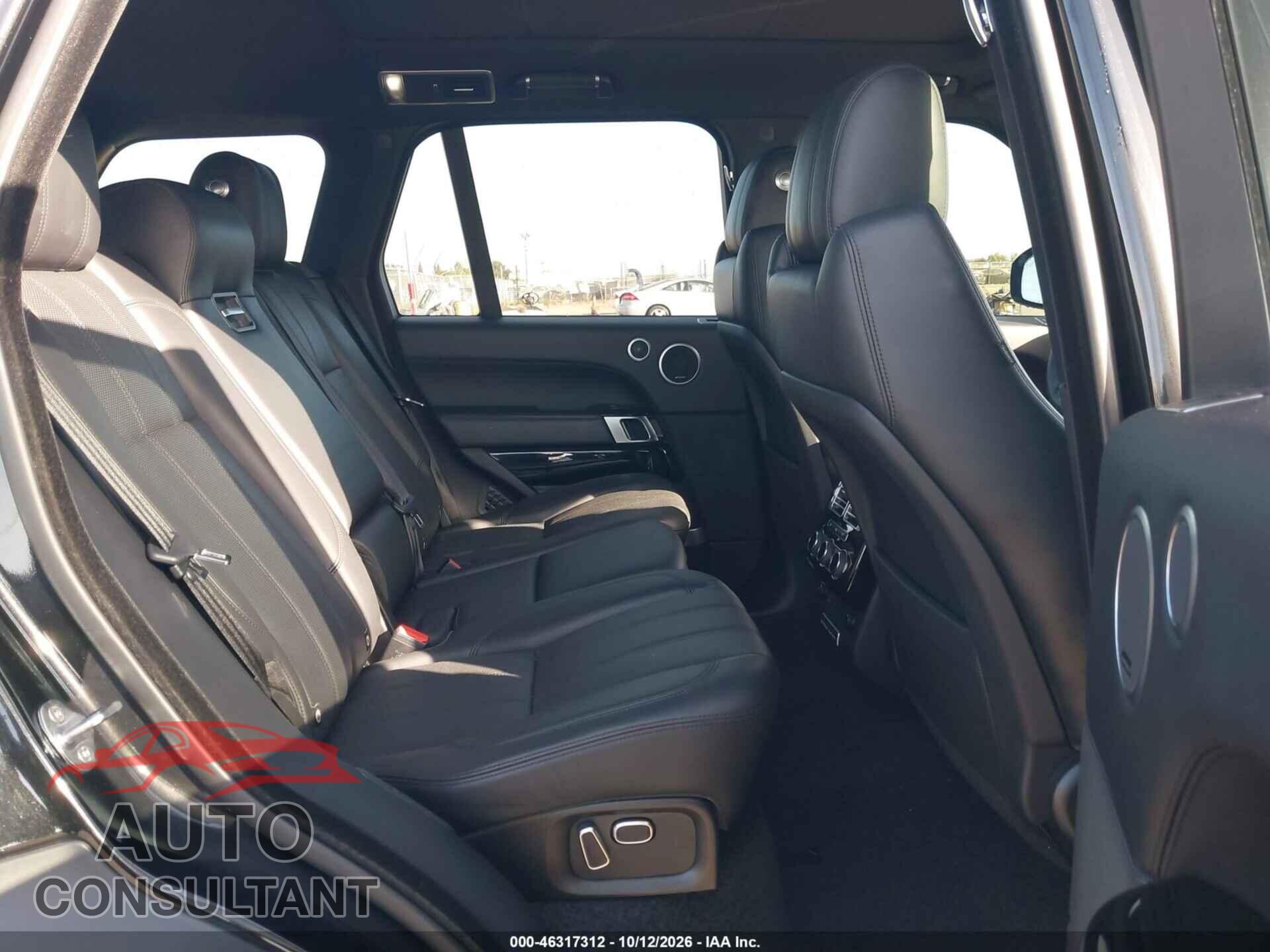 LAND ROVER RANGE ROVER 2015 - SALGS2VFXFA240444