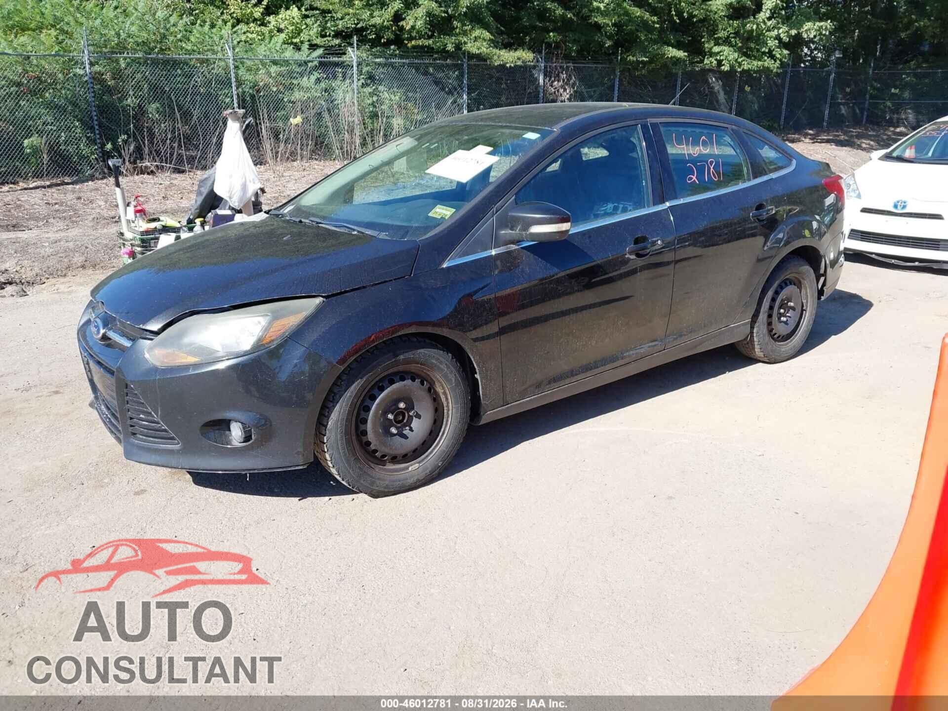 FORD FOCUS 2012 - 1FAHP3H29CL146170