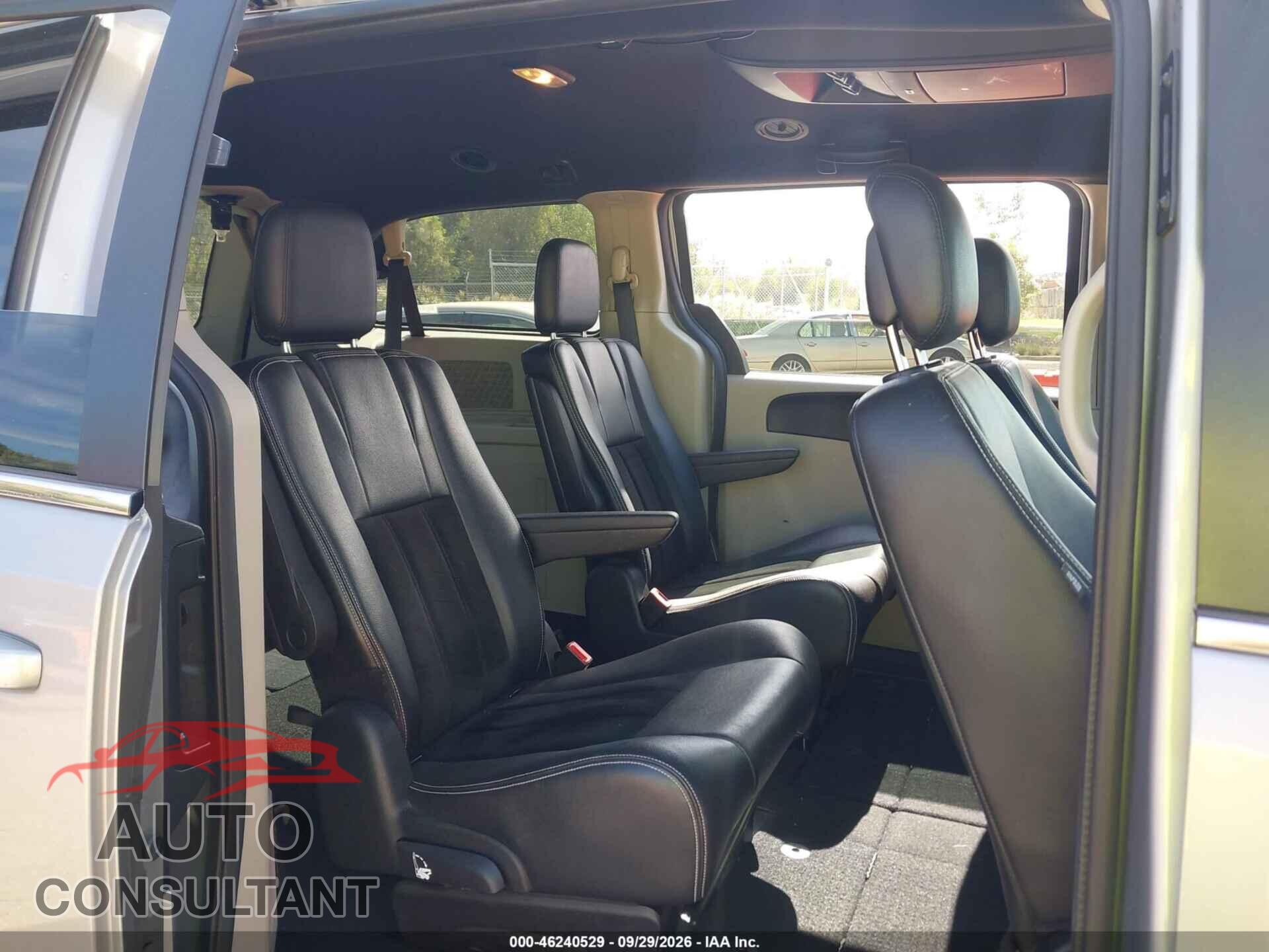 DODGE GRAND CARAVAN 2017 - 2C4RDGCG9HR696405