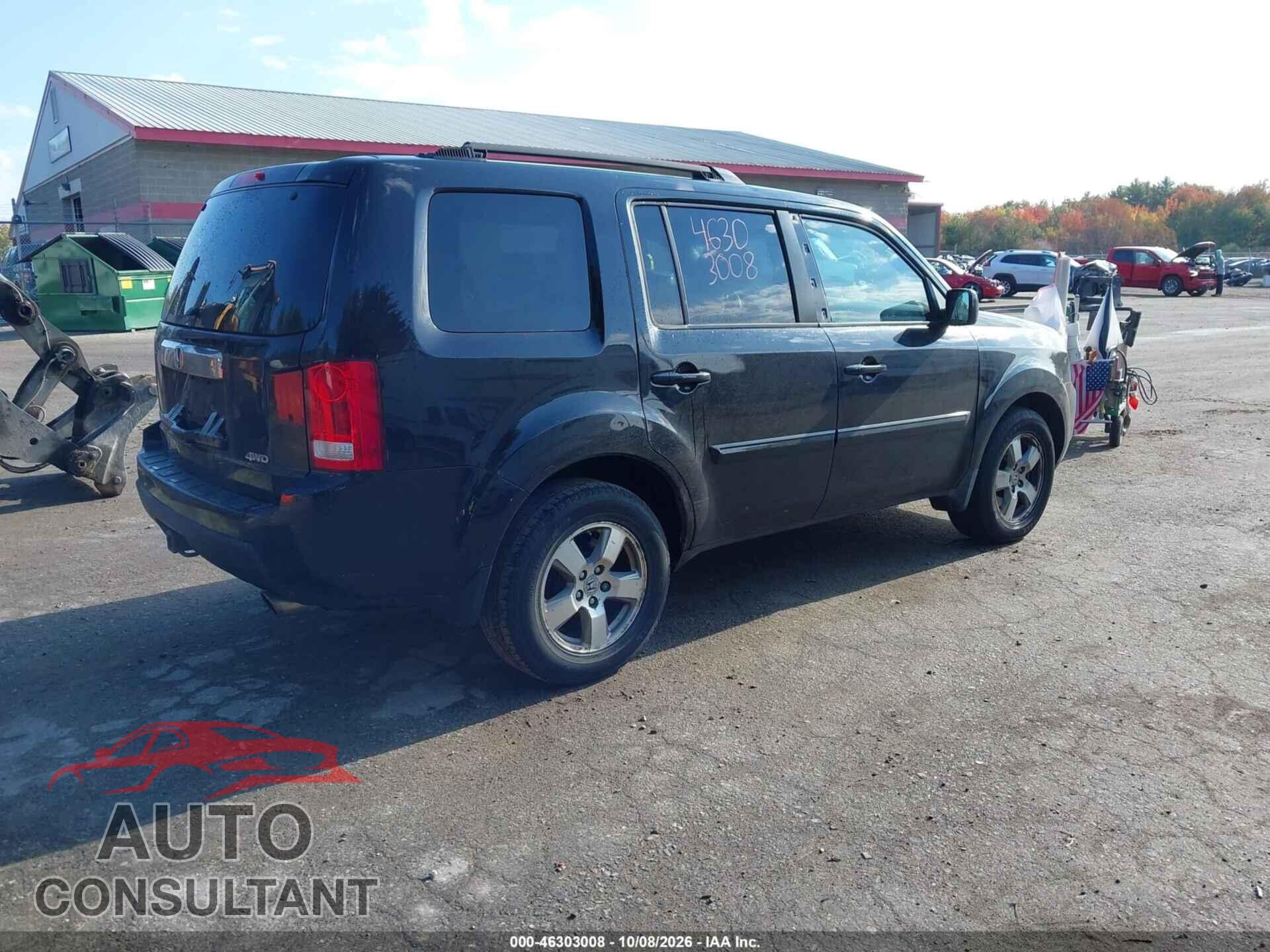 HONDA PILOT 2011 - 5FNYF4H45BB037565