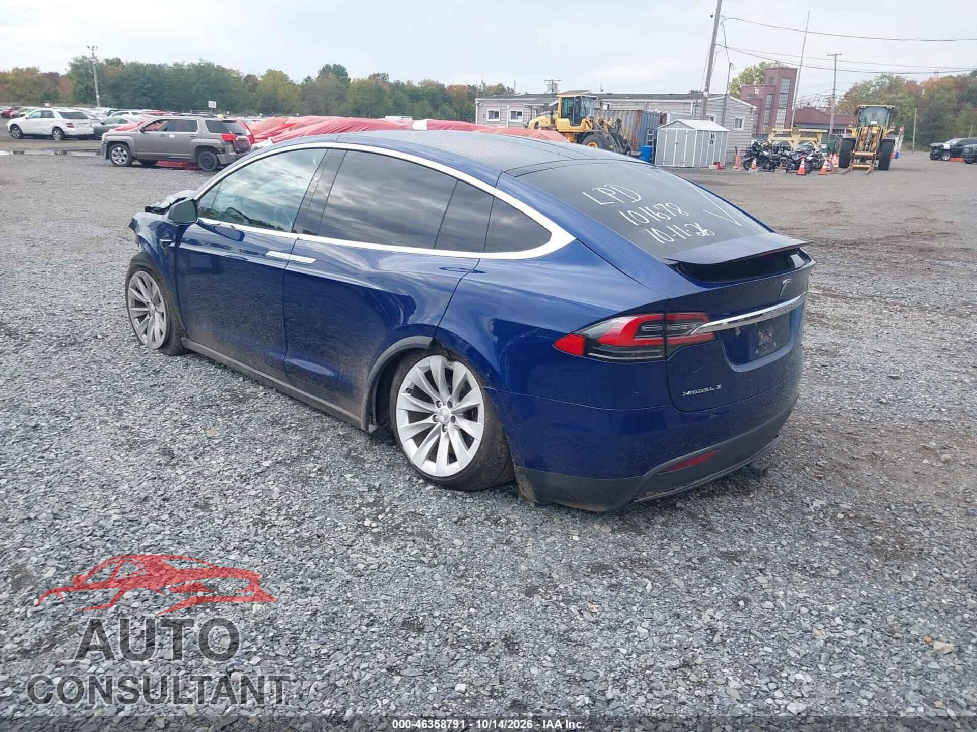 TESLA MODEL X 2017 - 5YJXCAE21HF076667