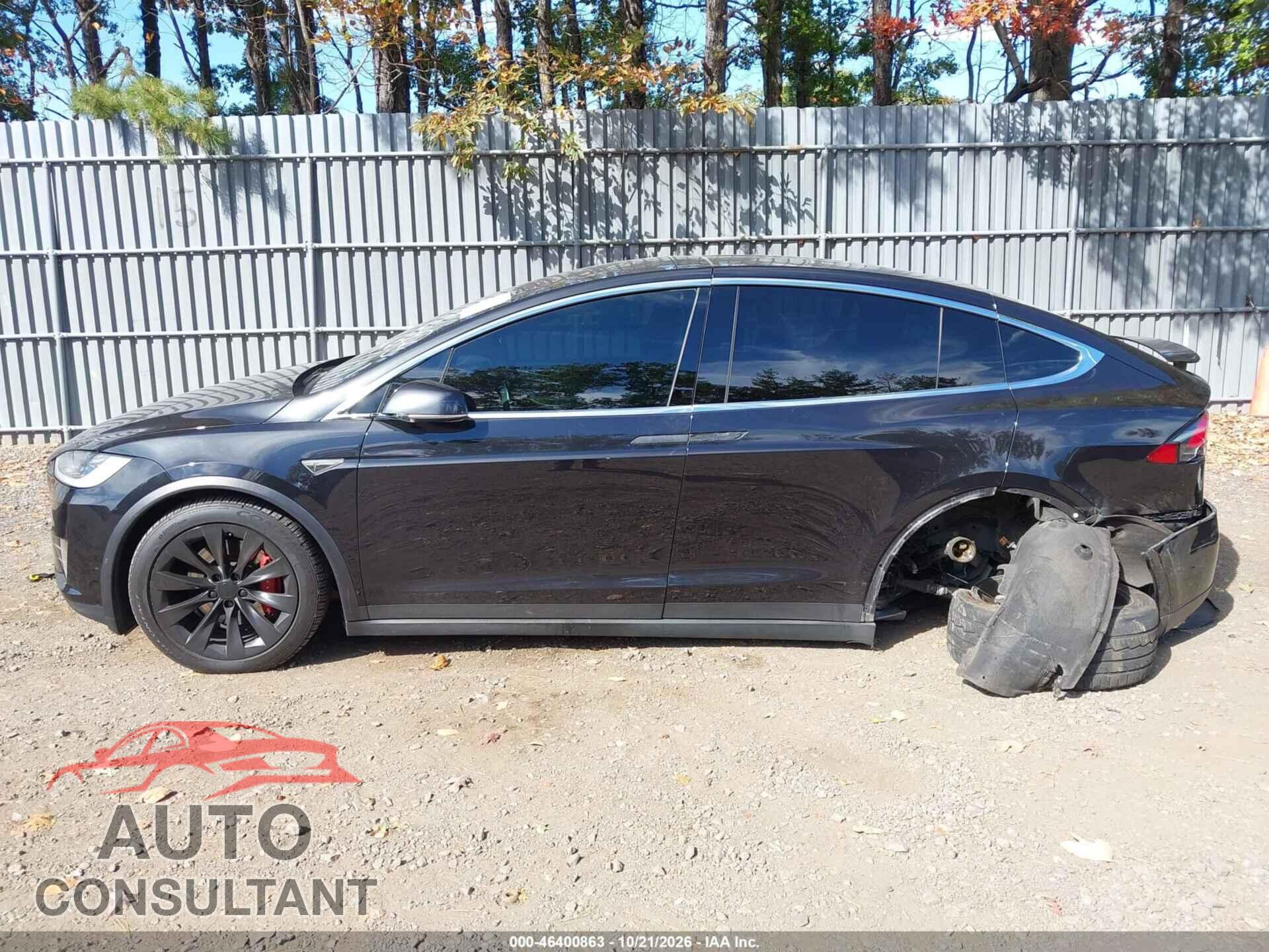 TESLA MODEL X 2016 - 5YJXCBE43GF003225