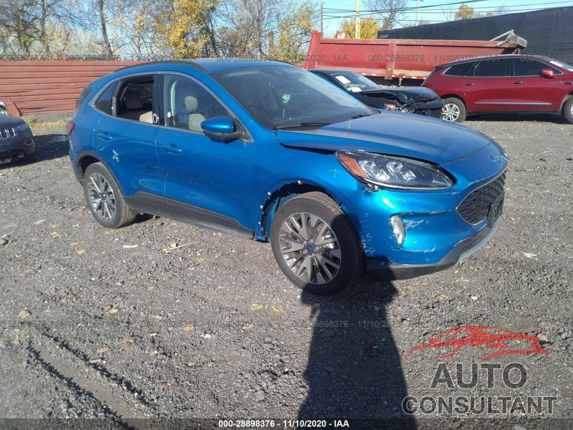 FORD ESCAPE 2020 - 1FMCU9J9XLUB20058