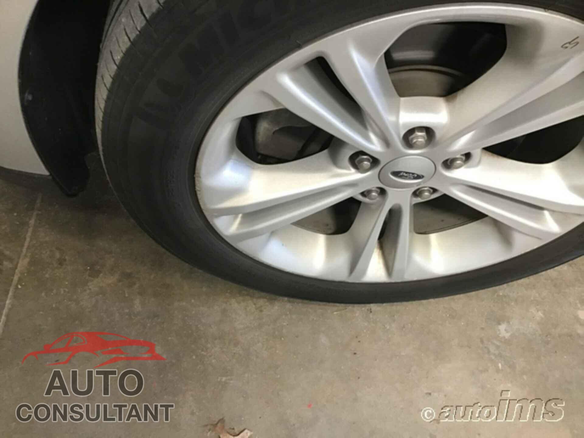 FORD TAURUS 2016 - 1FAHP2E89GG107323