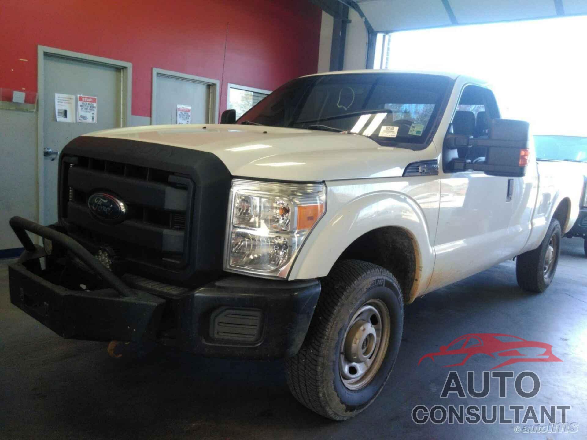 FORD SUPER DUTY F-250 SRW 2016 - 1FT7X2B65GEB19103