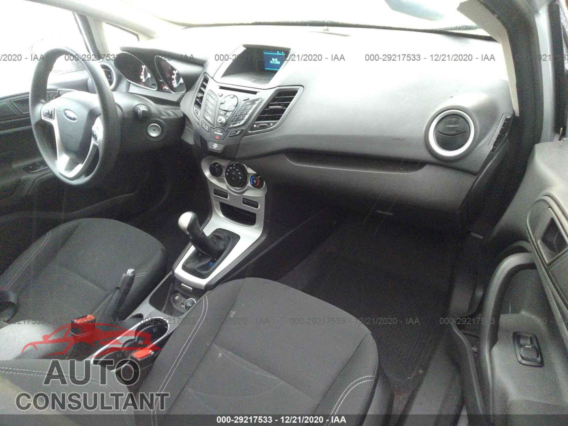 FORD FIESTA 2017 - 3FADP4EJ9HM110114