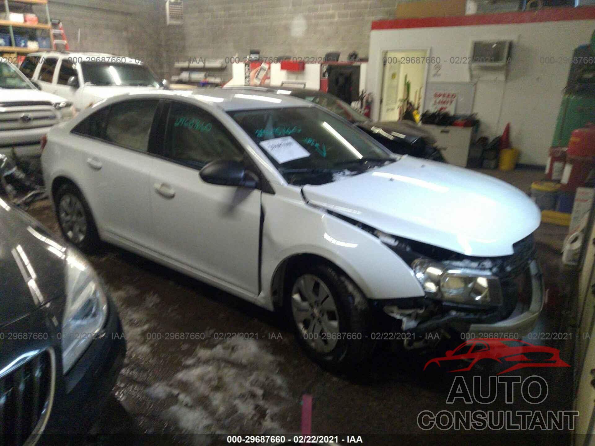 CHEVROLET CRUZE LIMITED 2016 - 1G1PC5SG7G7208027