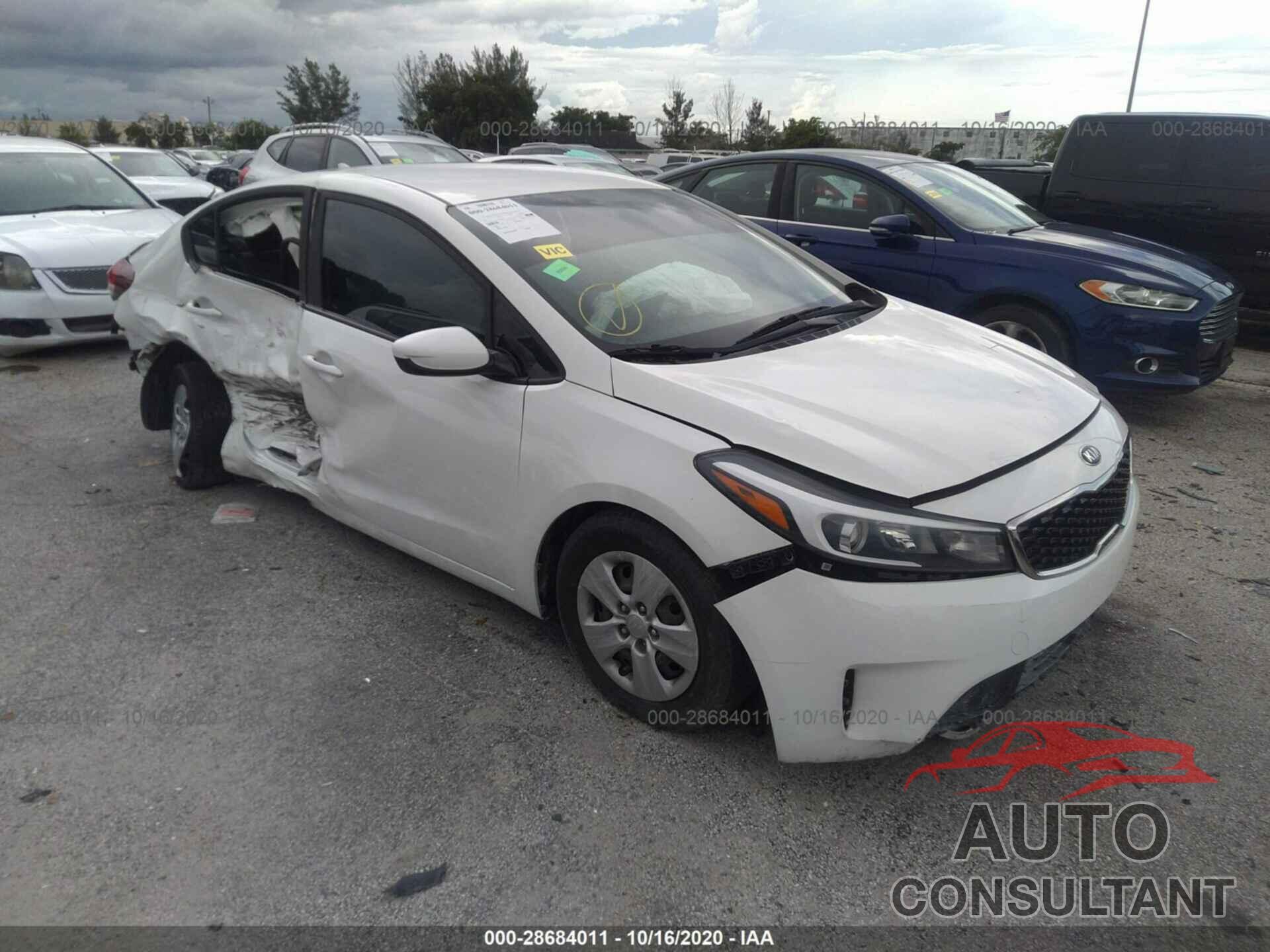 KIA FORTE 2017 - 3KPFK4A77HE047696