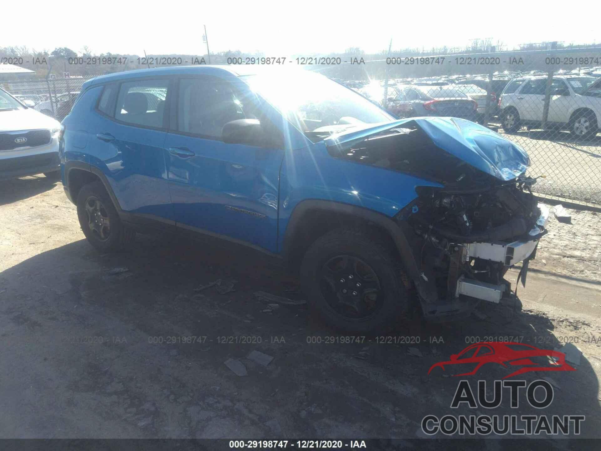 JEEP COMPASS 2018 - 3C4NJDAB8JT481016