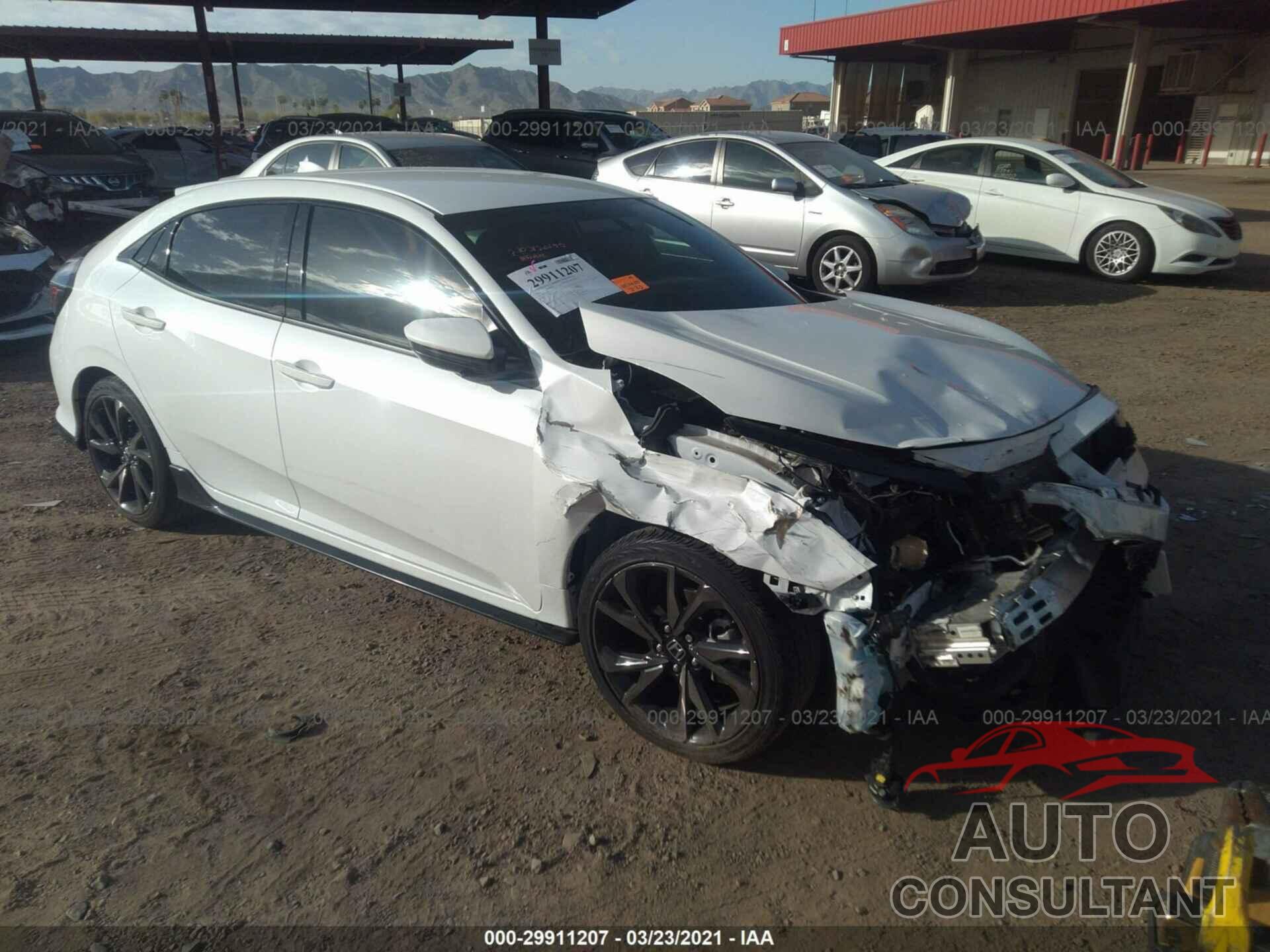 HONDA CIVIC HATCHBACK 2018 - SHHFK7G49JU209910