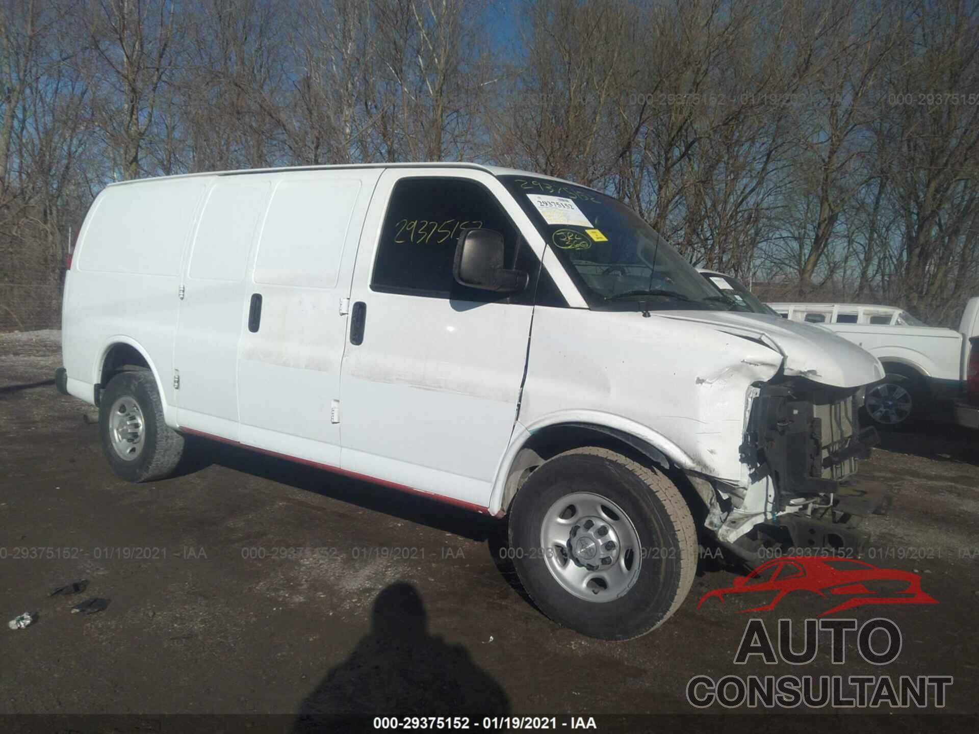 CHEVROLET EXPRESS CARGO VAN 2017 - 1GCWGAFF6H1317228