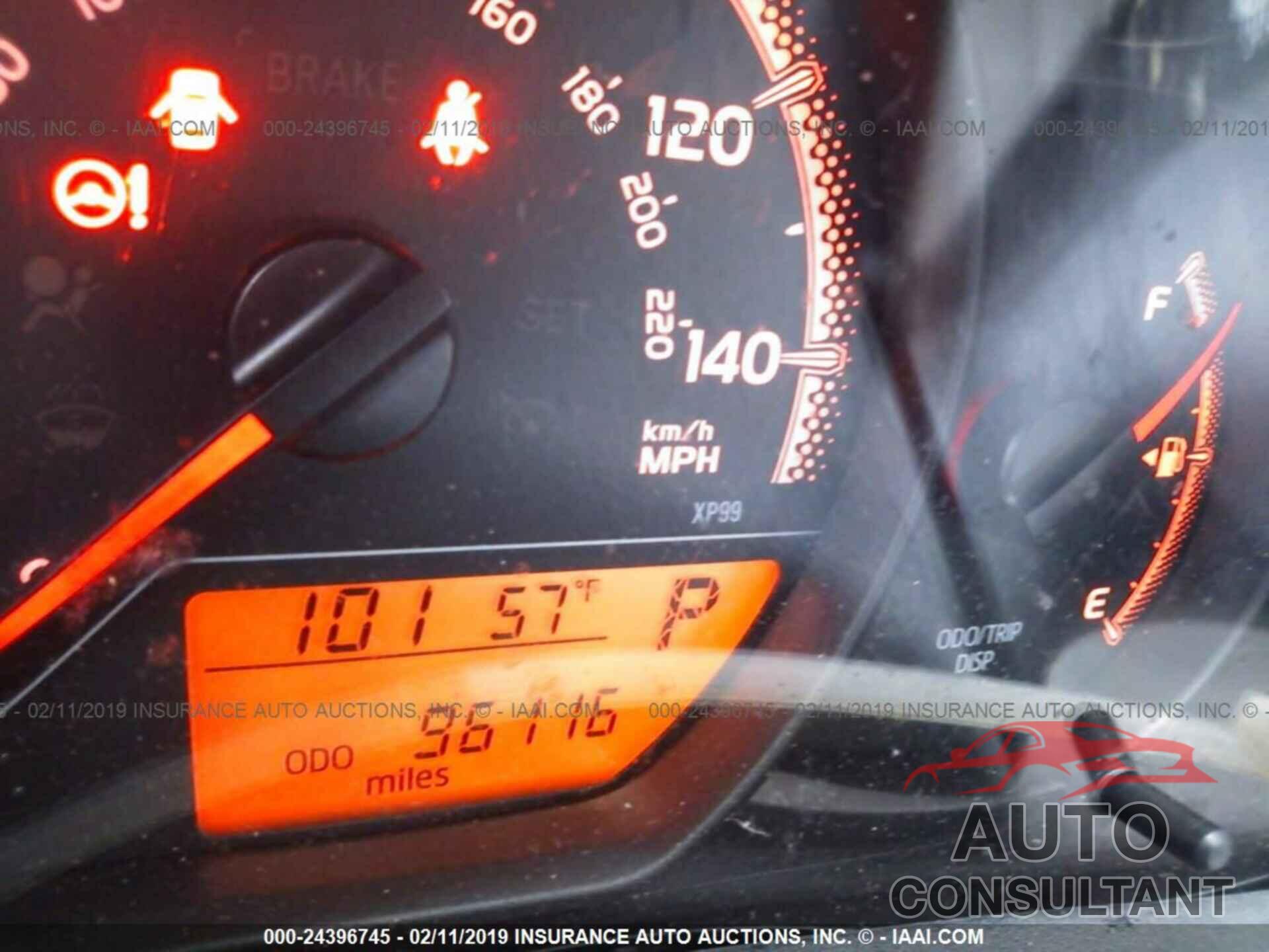 TOYOTA YARIS 2015 - VNKKTUD3XFA035151