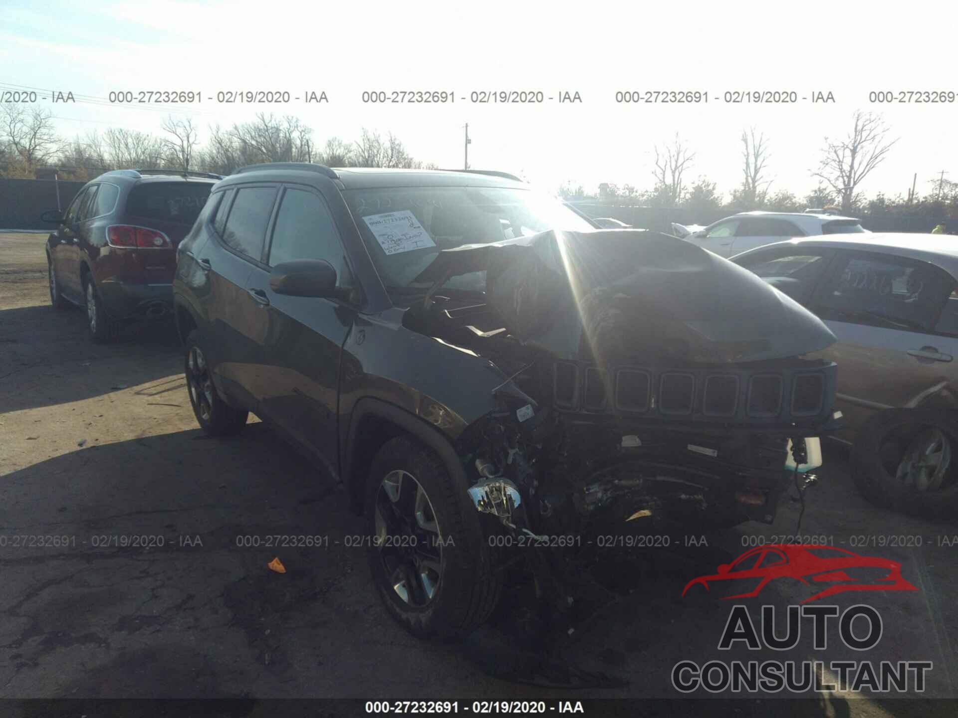 JEEP COMPASS 2018 - 3C4NJDDB4JT131331