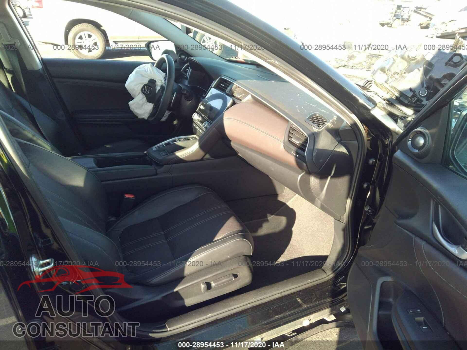 HONDA INSIGHT 2019 - 19XZE4F99KE002829