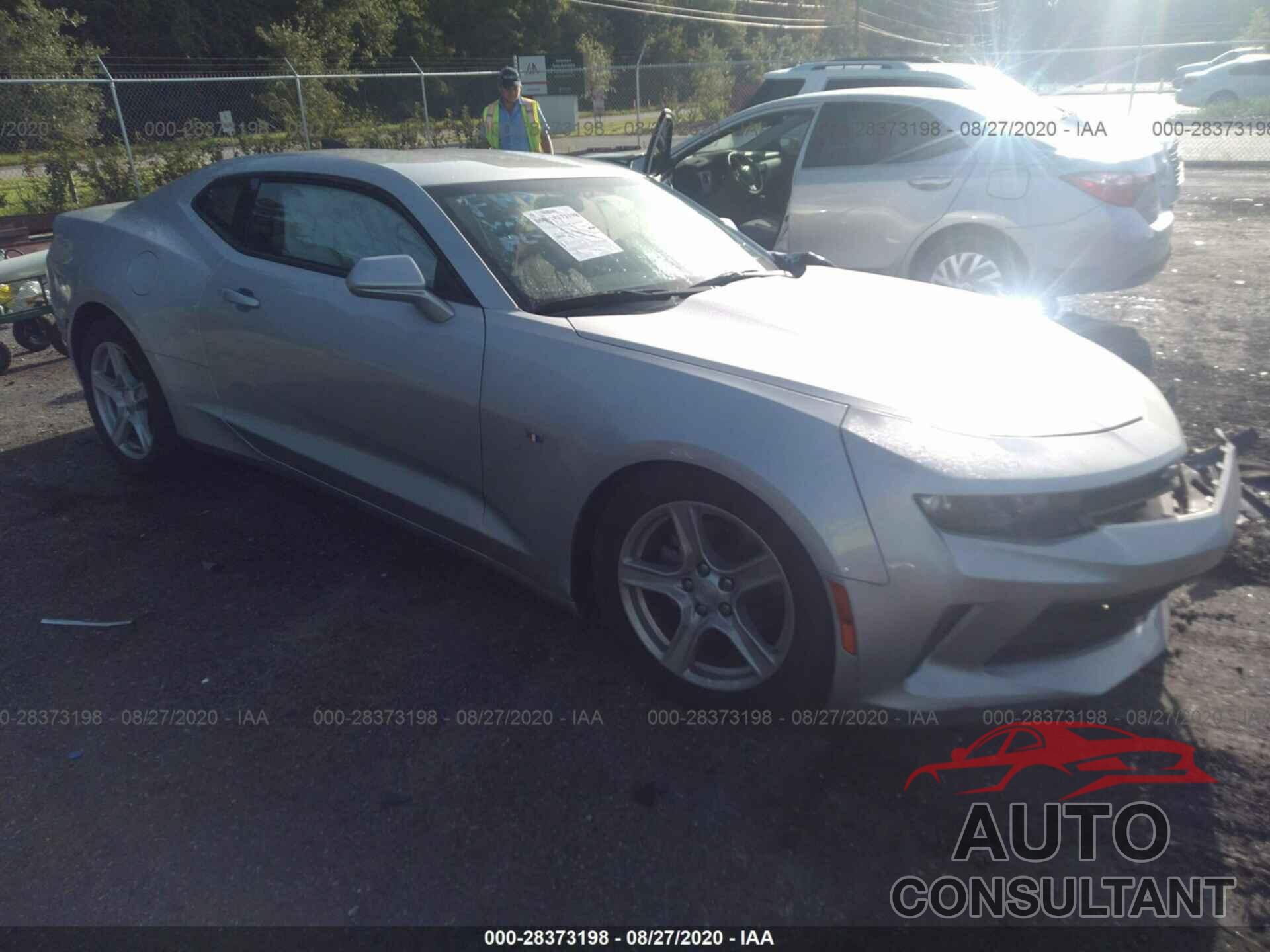 CHEVROLET CAMARO 2018 - 1G1FB1RX4J0118542