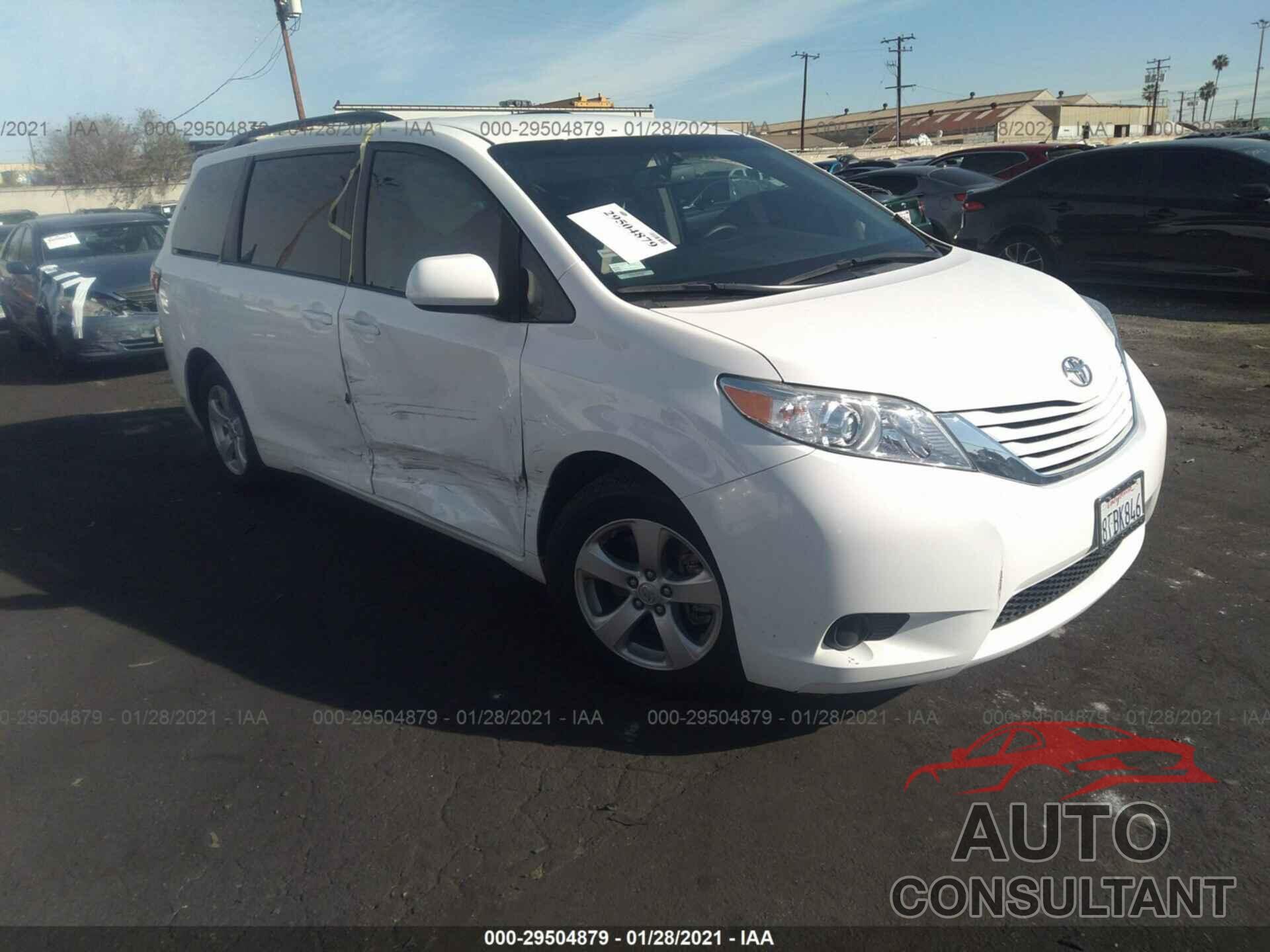 TOYOTA SIENNA 2017 - 5TDKZ3DC6HS877217