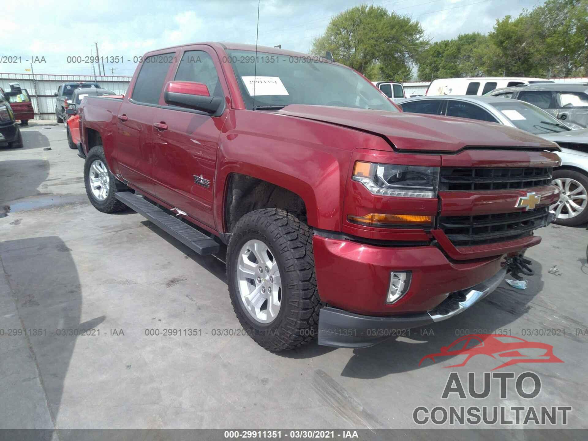 CHEVROLET SILVERADO 1500 2018 - 3GCUKRECXJG631340