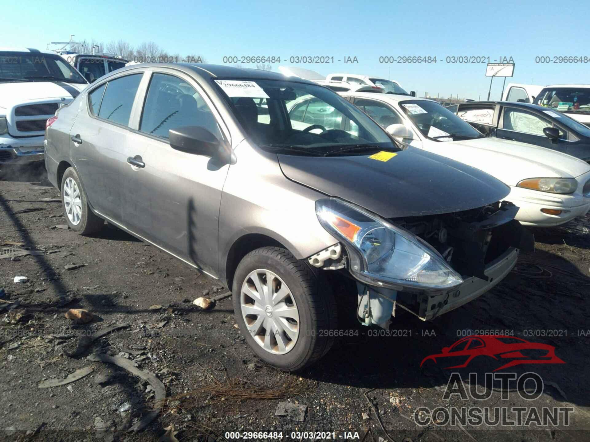 NISSAN VERSA 2016 - 3N1CN7AP7GL908576