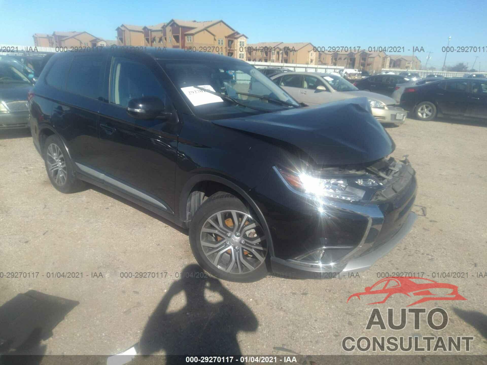 MITSUBISHI OUTLANDER 2018 - JA4AD3A36JJ004272