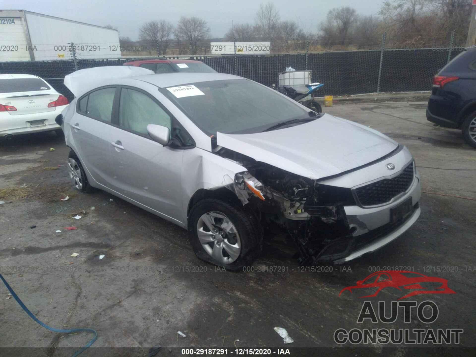 KIA FORTE 2017 - 3KPFK4A75HE045638