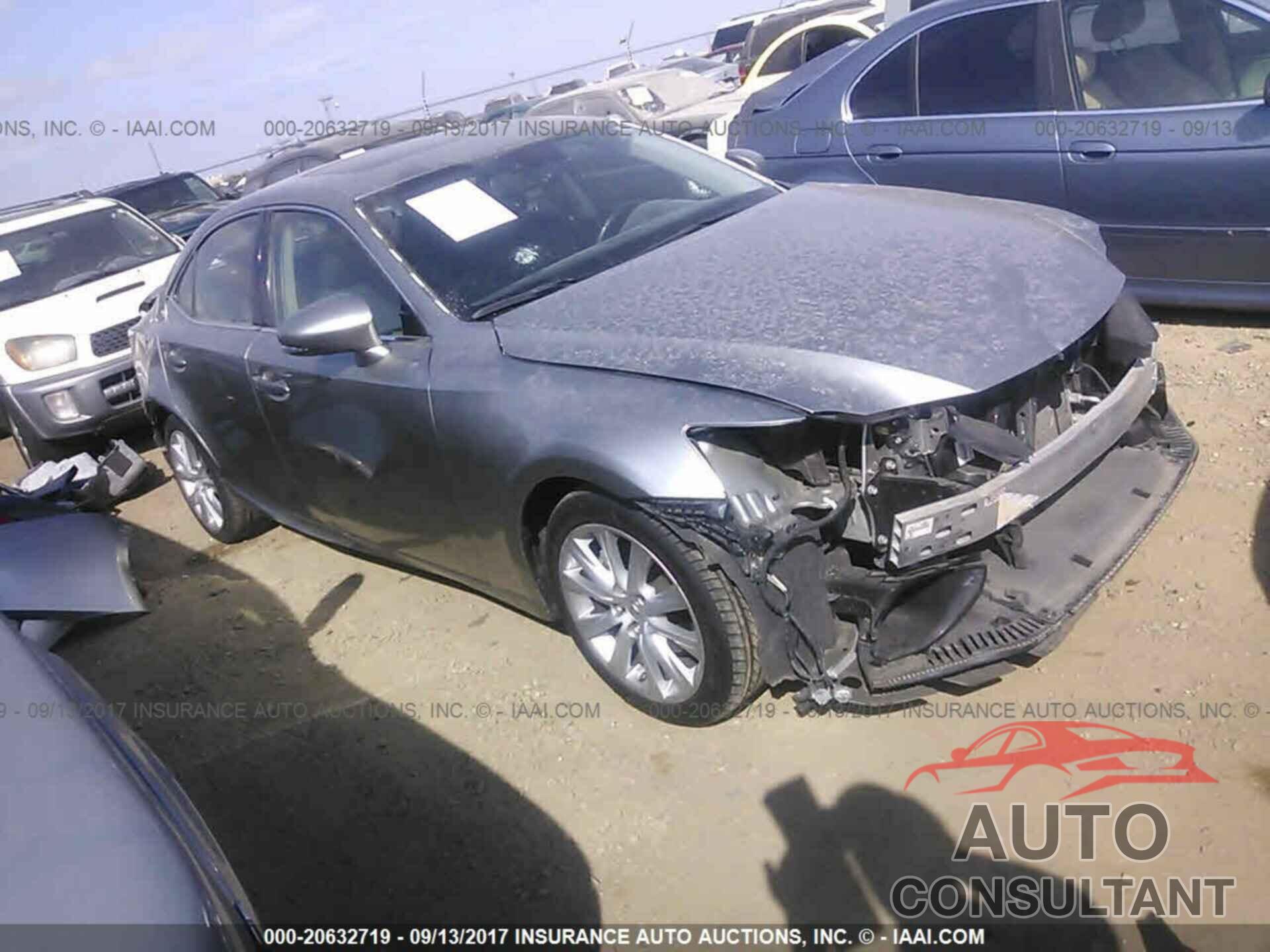 Lexus Is 2015 - JTHBF1D29F5077033