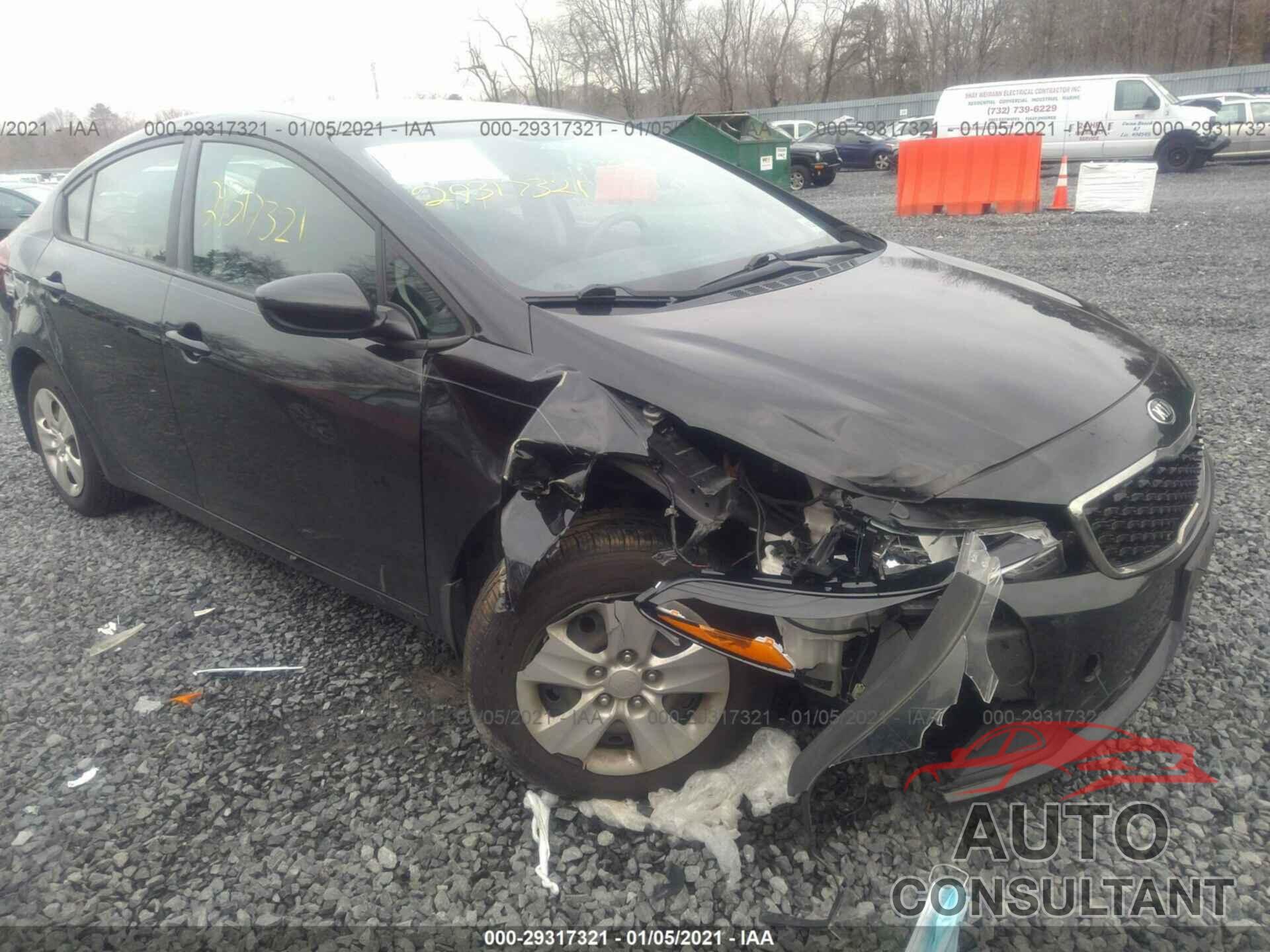 KIA FORTE 2017 - 3KPFK4A74HE017636