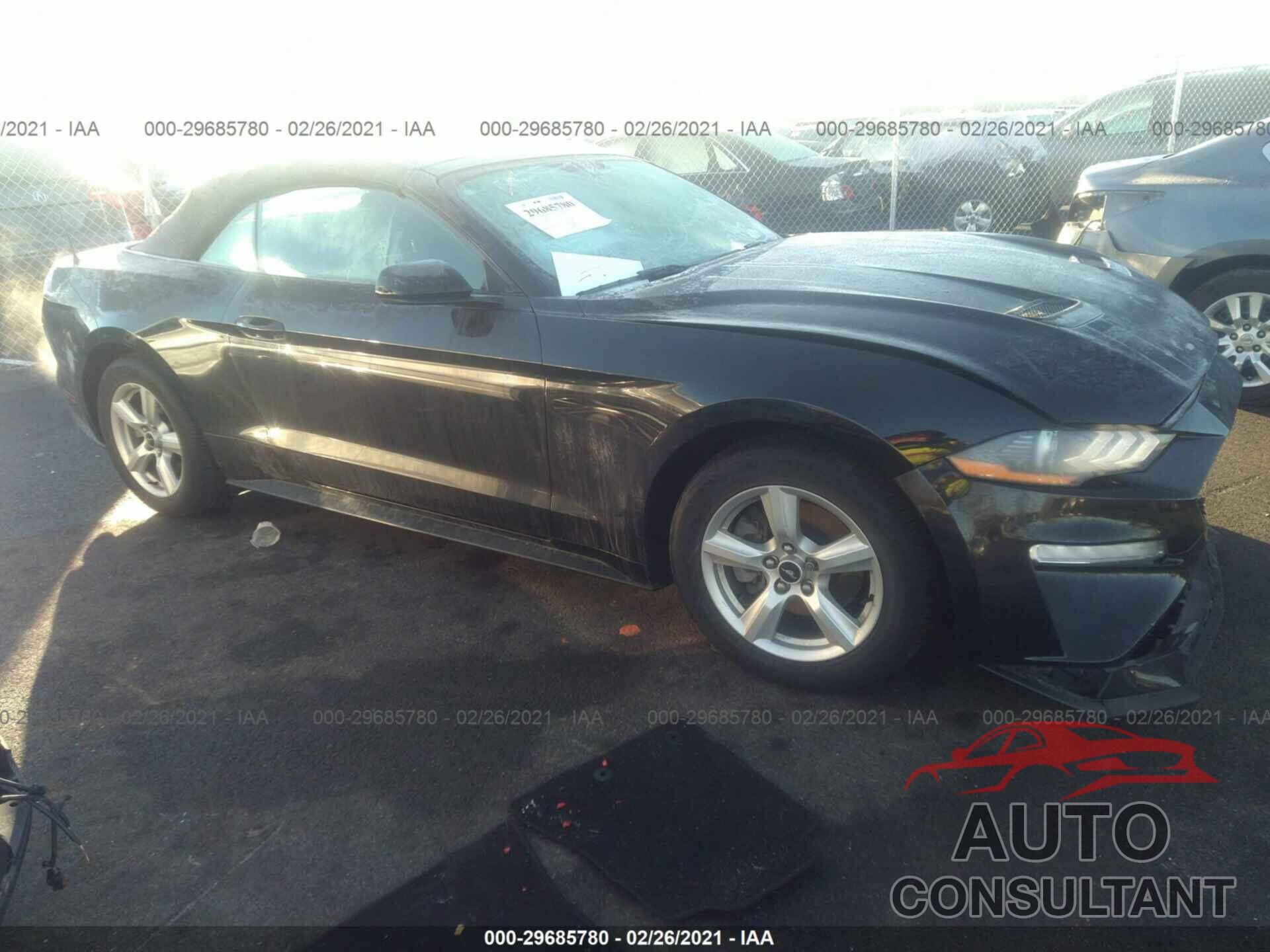 FORD MUSTANG 2018 - 1FATP8UHXJ5185661
