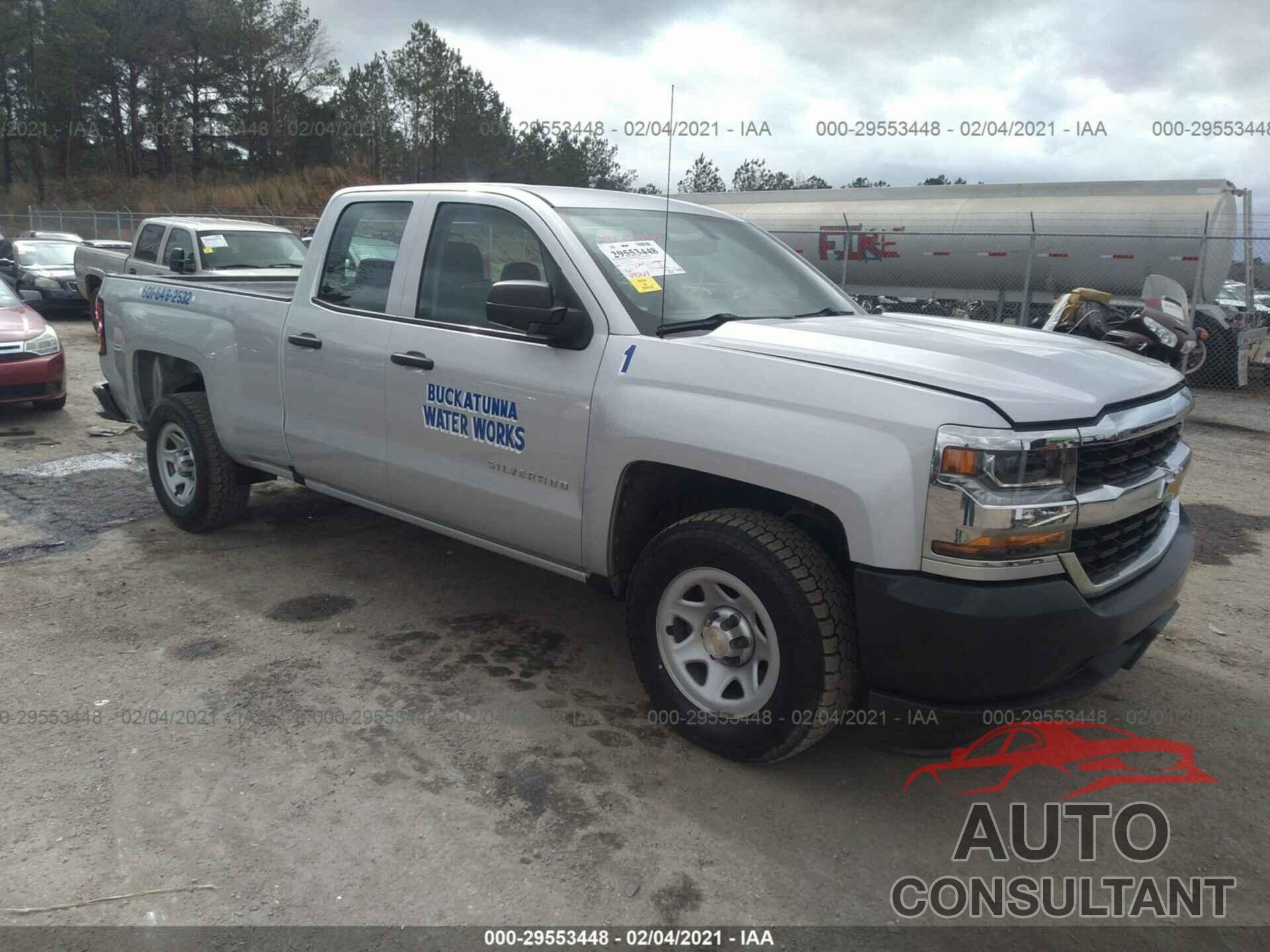 CHEVROLET SILVERADO 1500 2017 - 1GCRCNEC6HZ186441