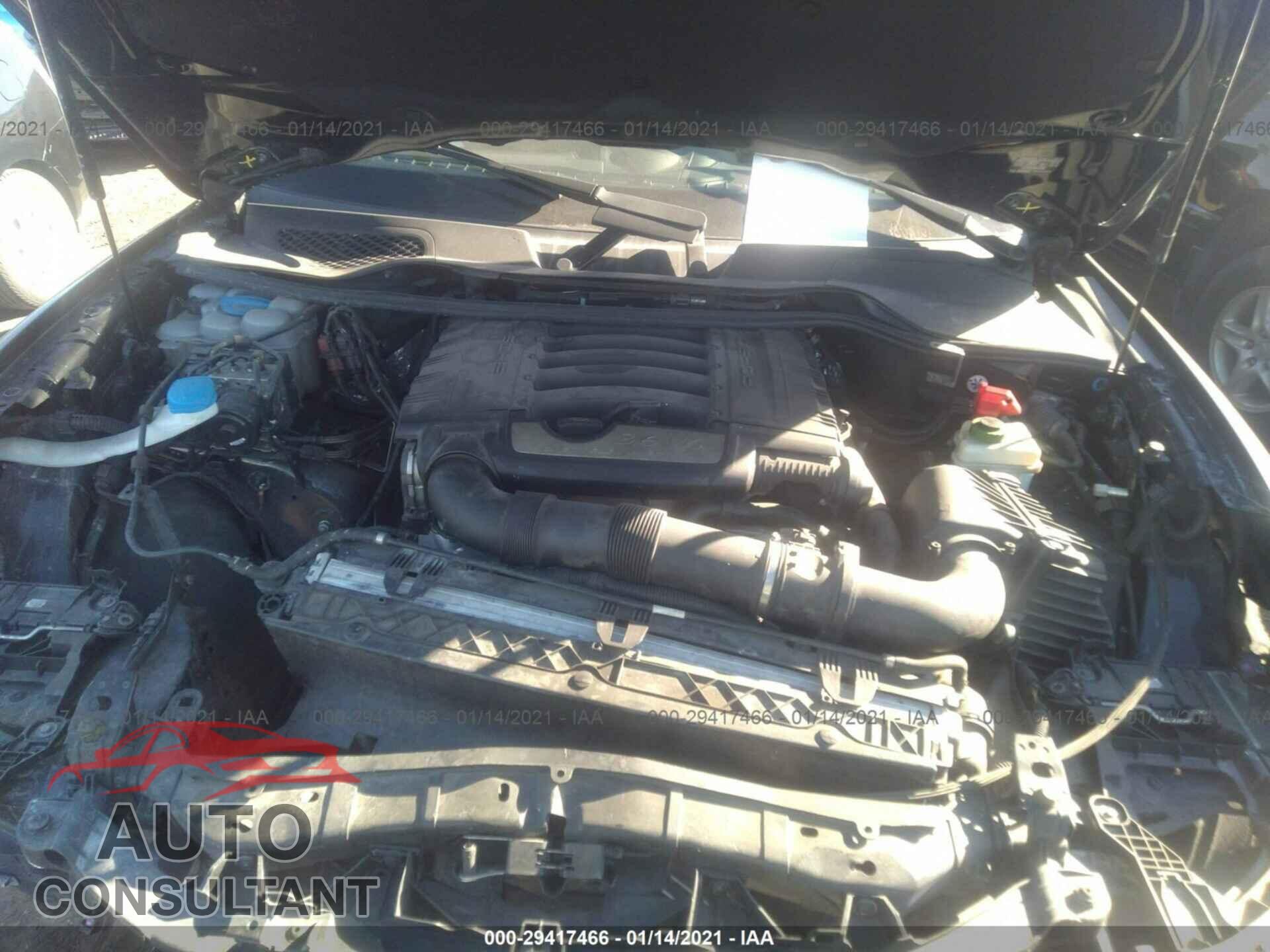 PORSCHE CAYENNE 2016 - WP1AA2A28GLA08898