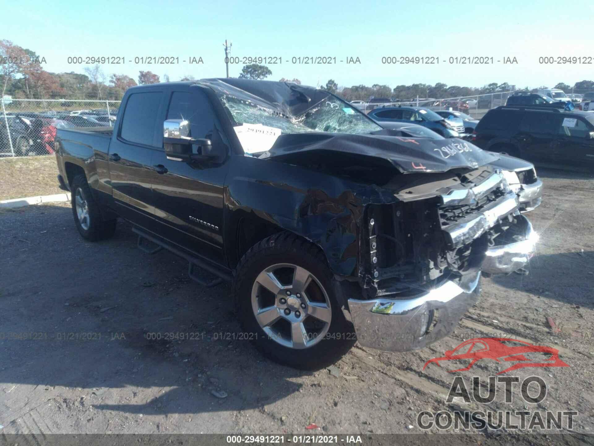 CHEVROLET SILVERADO 1500 2018 - 1GCUKREC7JF171572