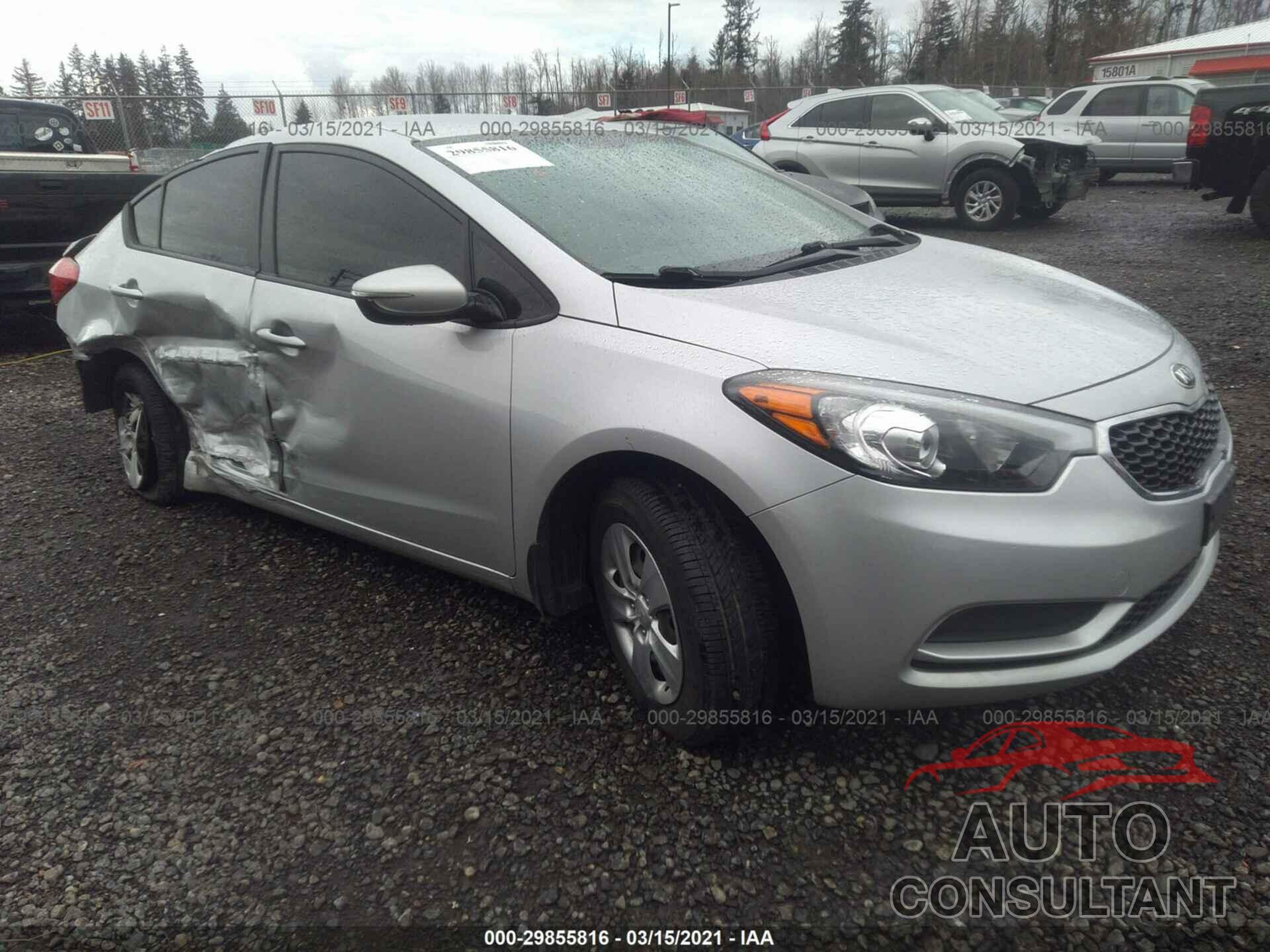 KIA FORTE 2016 - KNAFX4A64G5517697