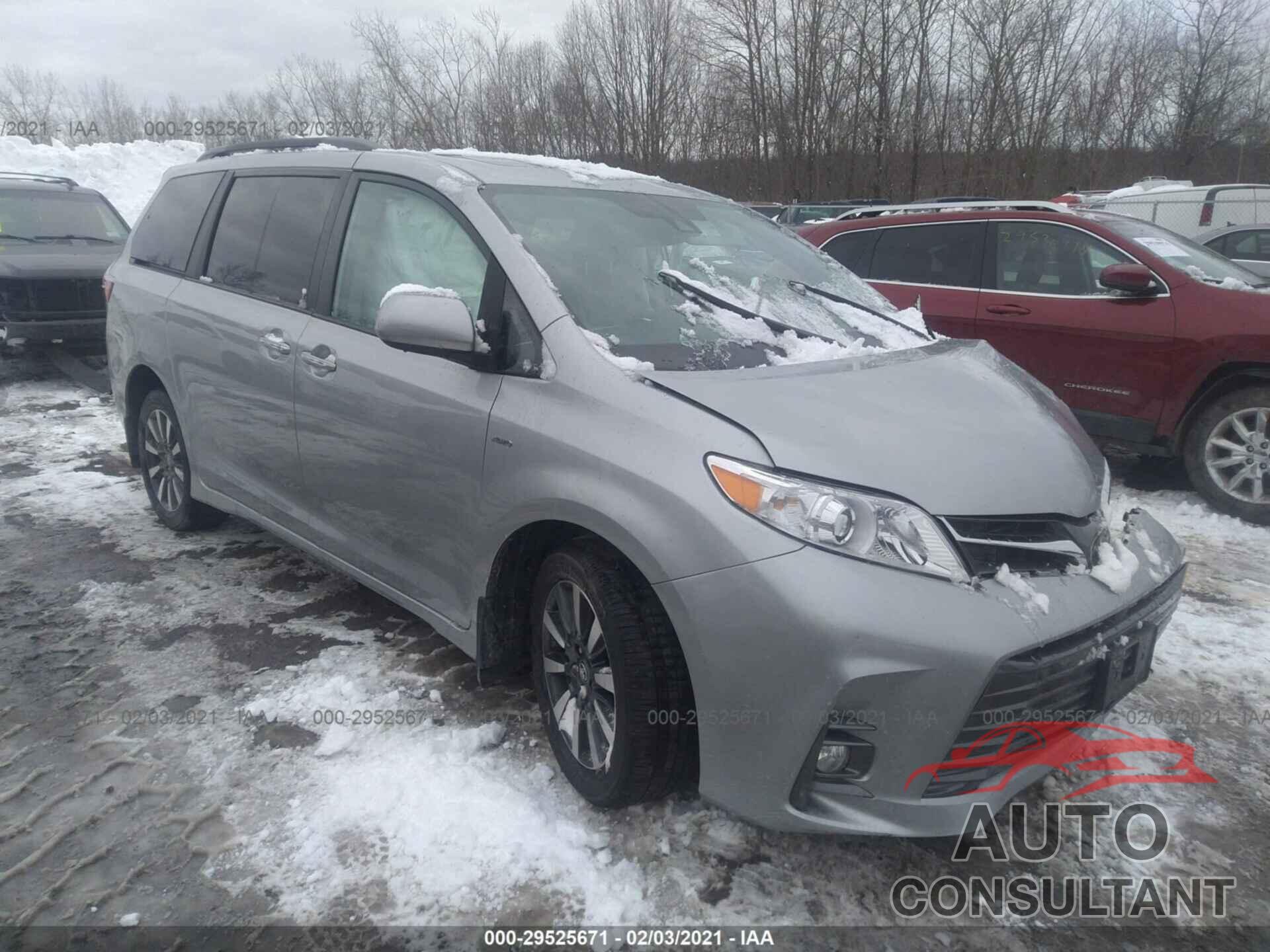 TOYOTA SIENNA 2019 - 5TDDZ3DC5KS224555